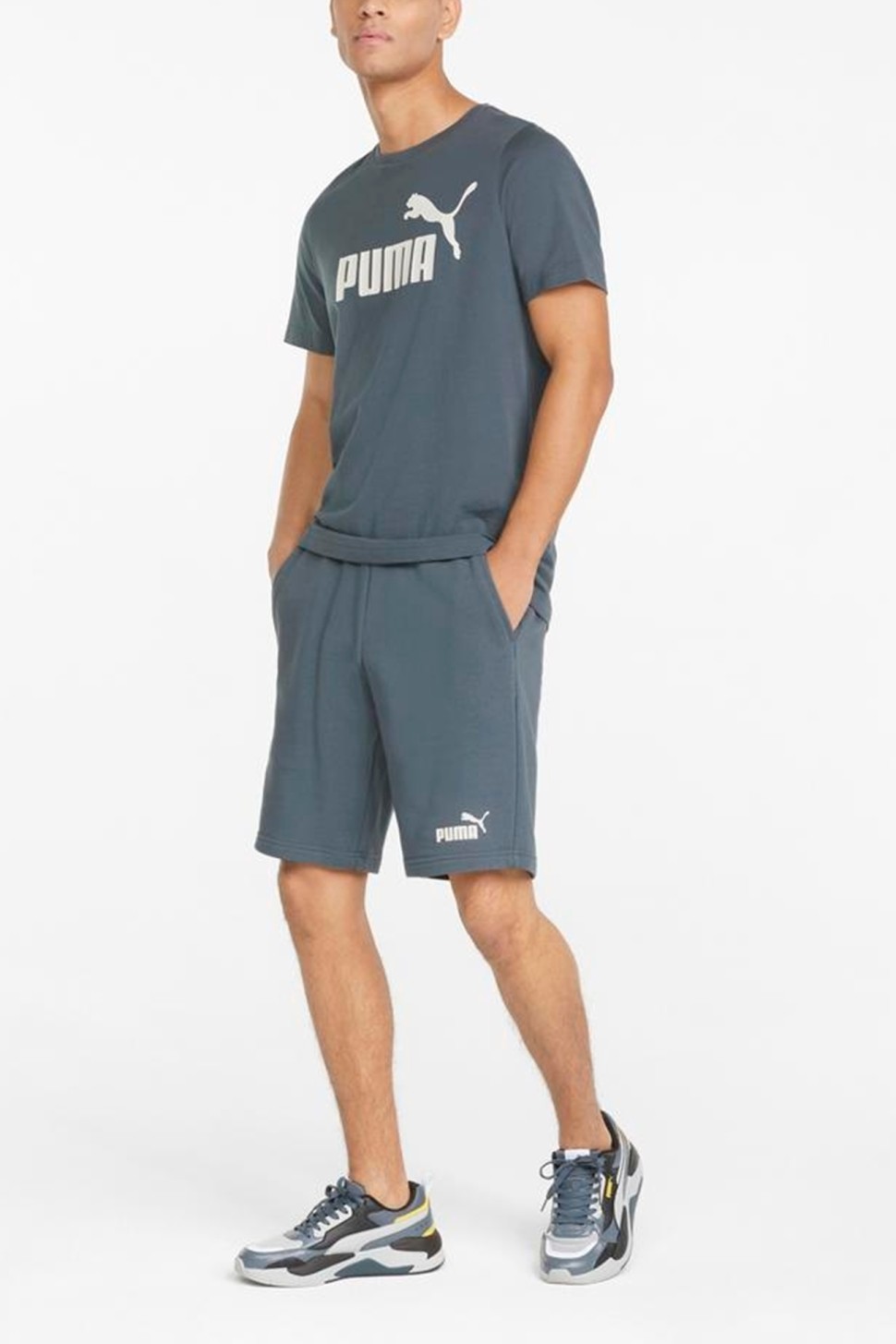 Шорти мужские Puma Ess Shorts 10" синие 58671039 — фото 2 — Sport City Шорти мужские Puma Ess Shorts 10" синие 58671039 — фото 2