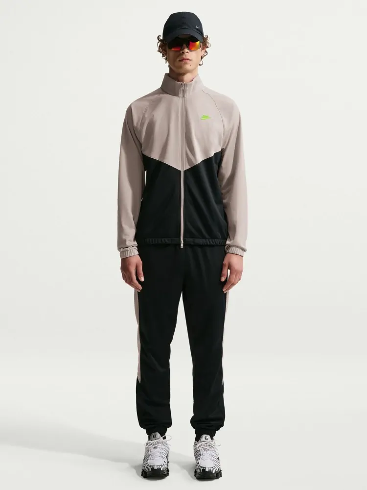 Костюм чоловічий Nike M NK WR PK TRK SUIT чорний IF1623-011 купити