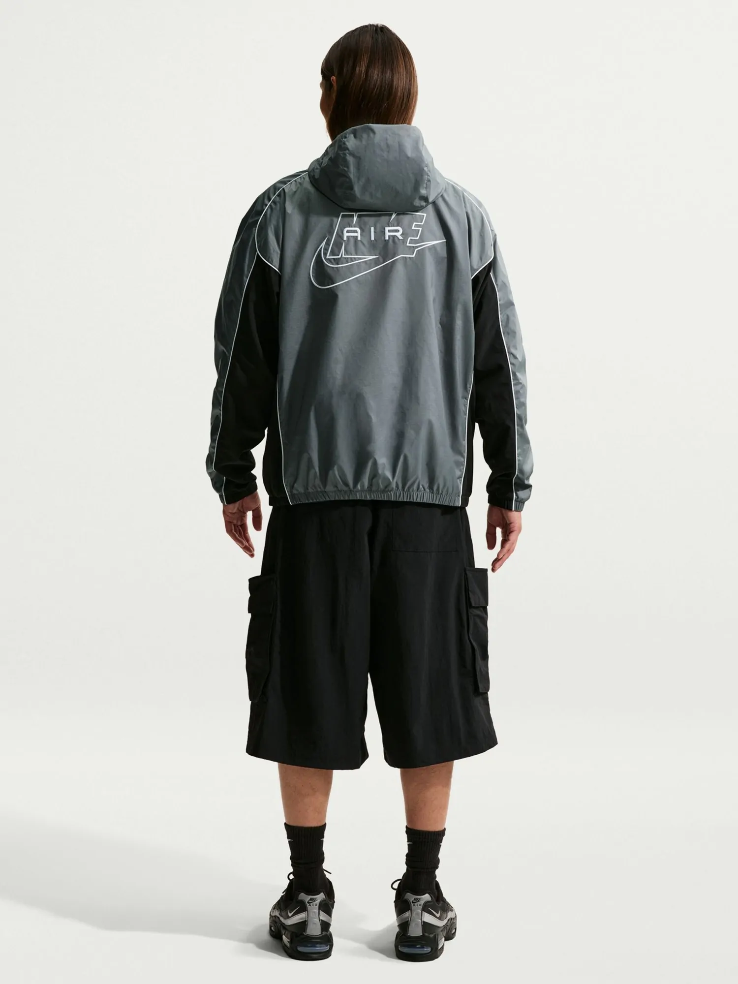 Вітрівка чоловіча Nike M NK AIR FZ HYBRID UTL JKT HD сіра IO0558
