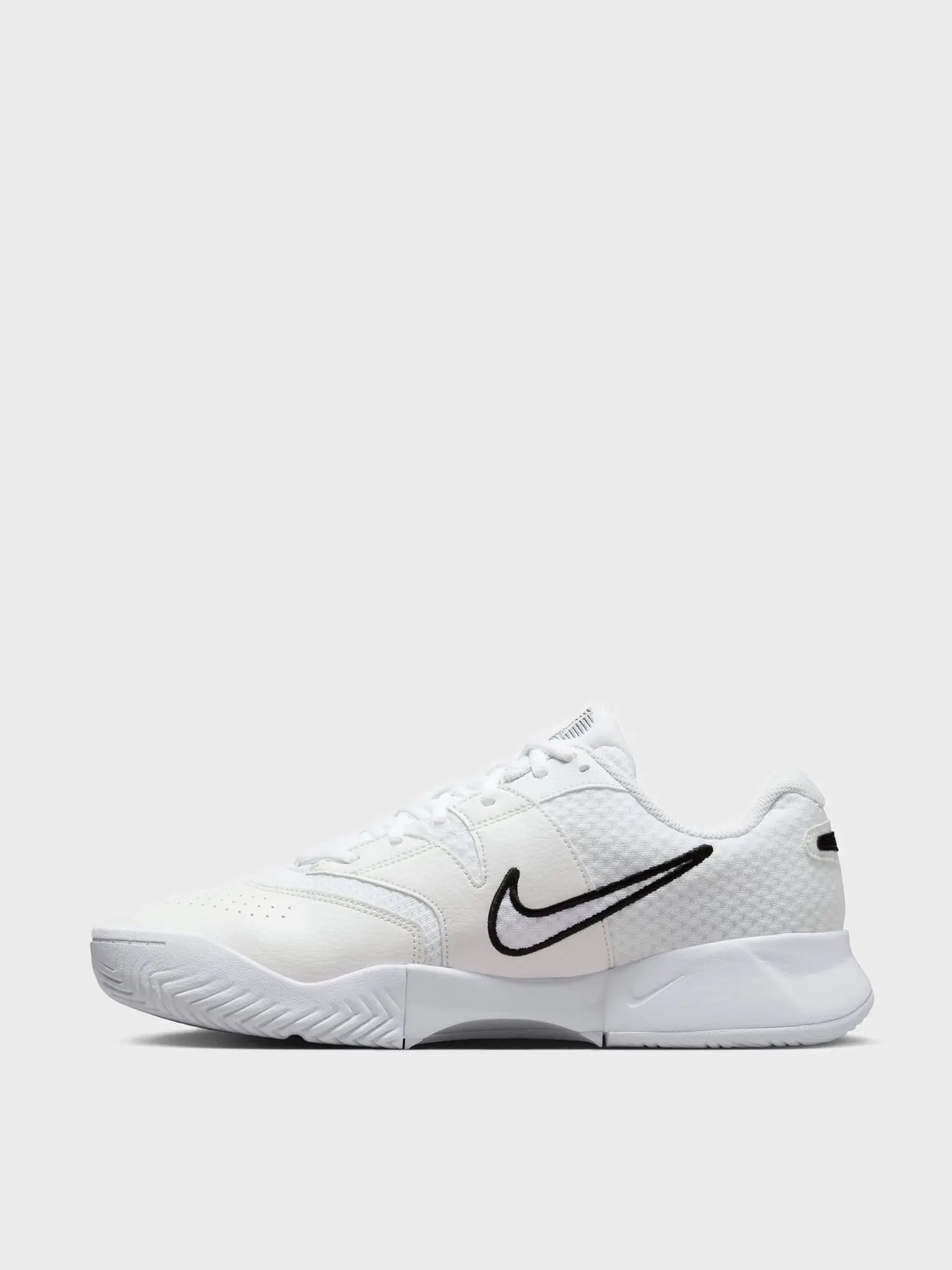 Кроссовки мужские Nike M COURT LITE 4 HC белые FD6574-100 купить в