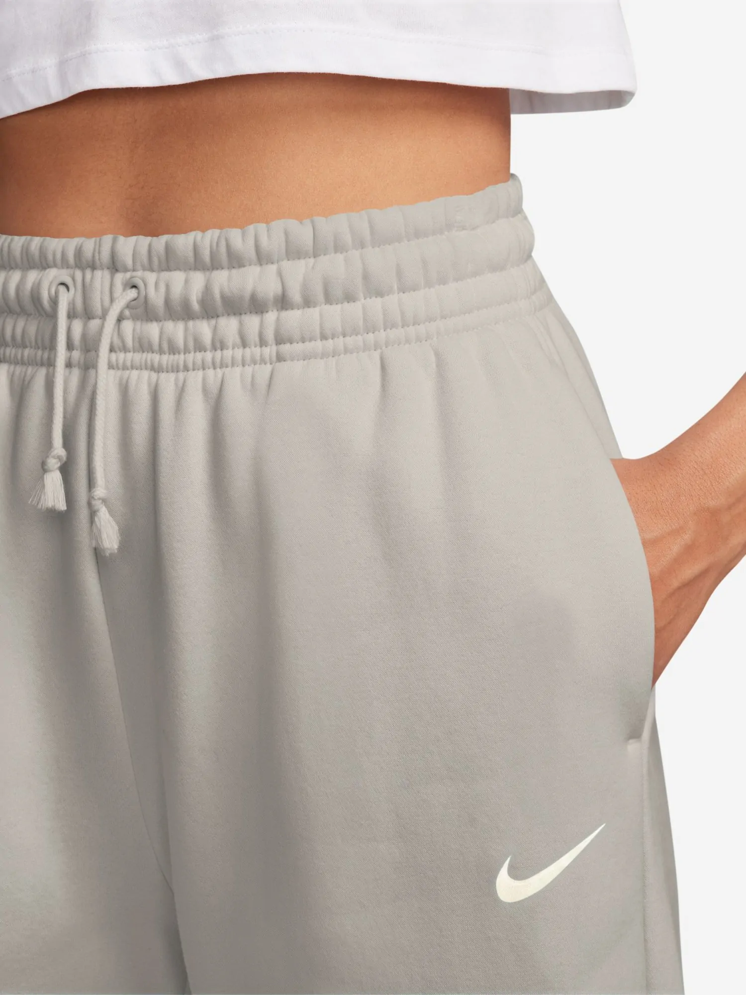 Брюки женские Nike W NSW PHNX FLC HR OS PANT 2 серые FZ5996-009