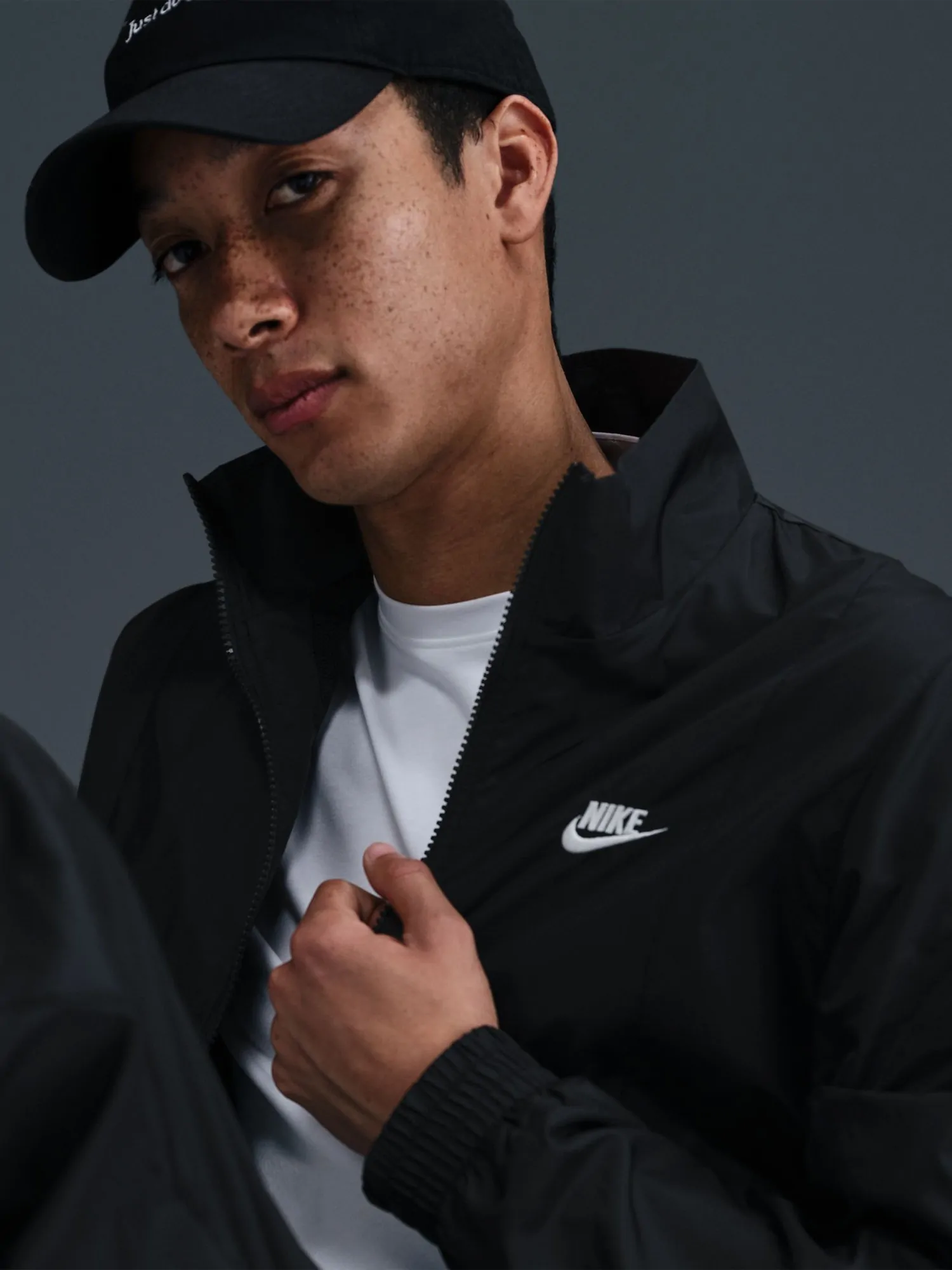 Костюм мужской Nike M NK CLUB WVN TRK SUIT черный HJ1985-011