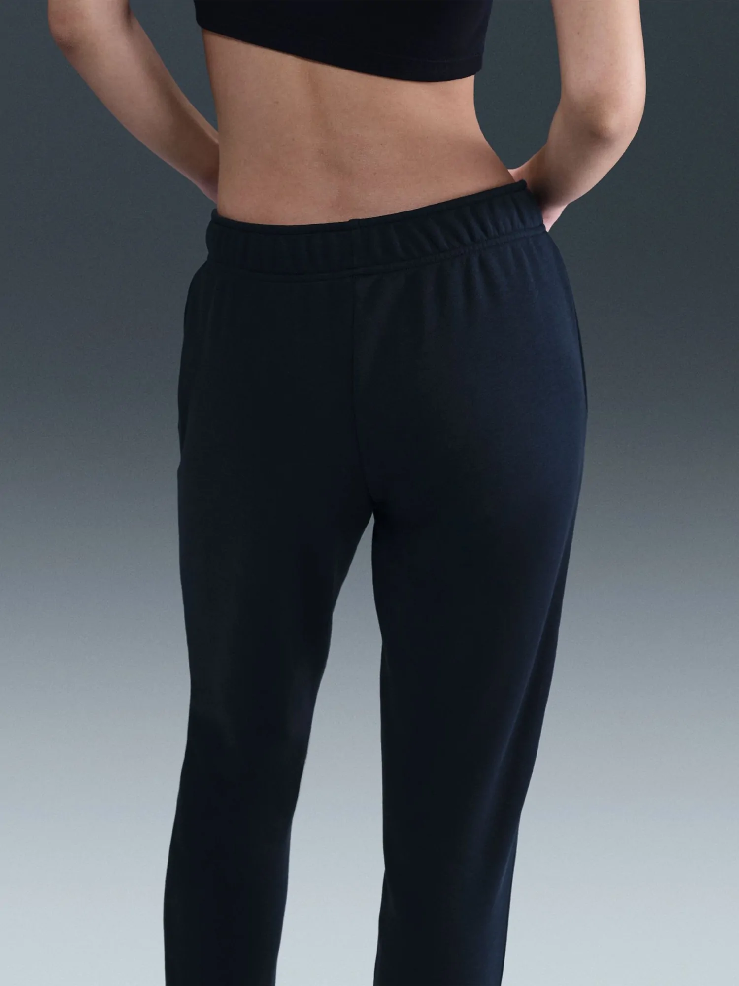 Штани жіночі Nike W NSW CLUB FLC GX STD PANT чорні HV2346-010