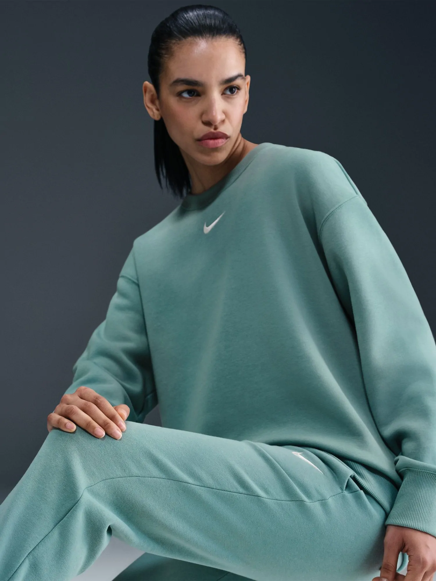 Брюки женские Nike W NSW PHNX FLC MR PANT STD бирюзовые FZ7626-017
