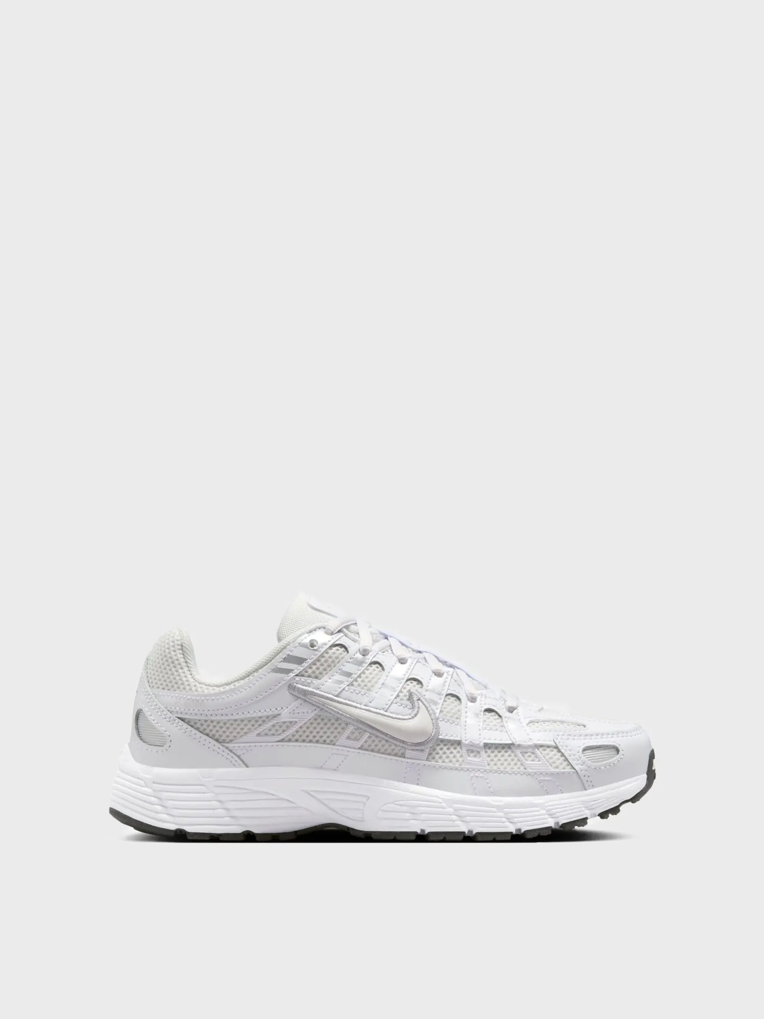 Кросівки жіночі Nike P-6000 BG білі HV5064-003 купити в Києві в