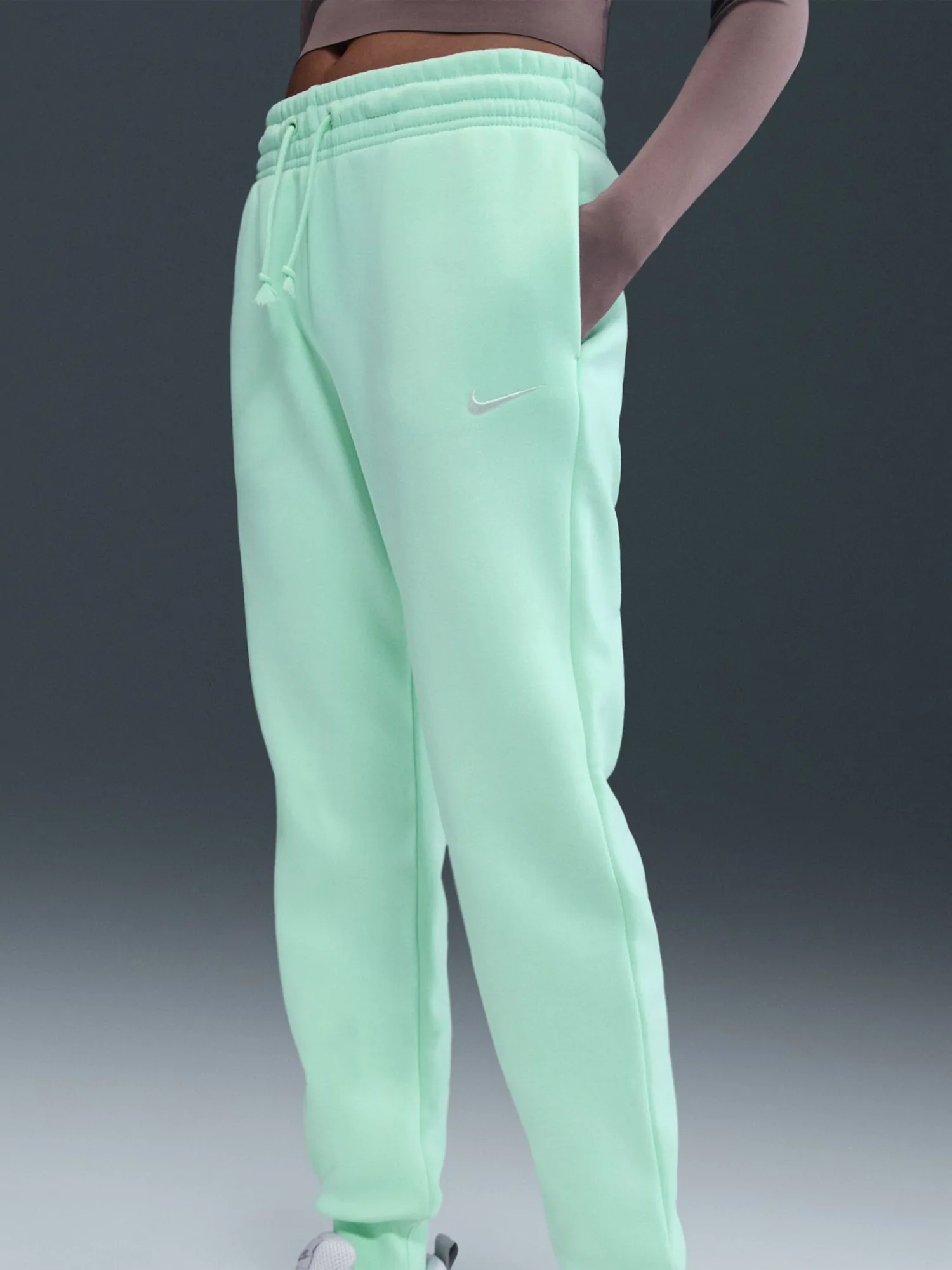 Брюки женские Nike W NSW PHNX FLC MR PANT STD мятные FZ7626-353