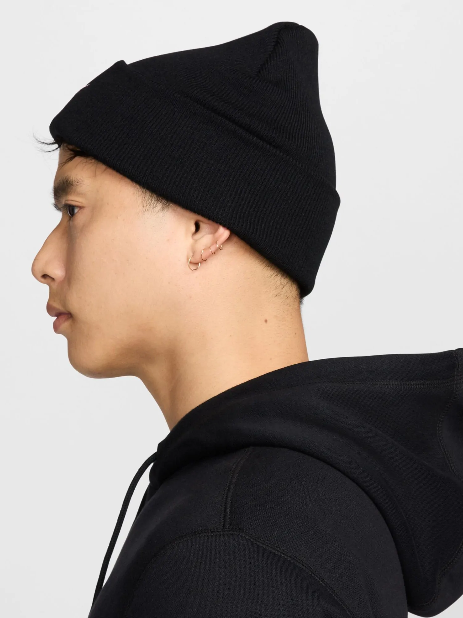 Шапка Nike U NK PEAK BEANIE TC SWSH F24 L чорна HF0187-010 купити
