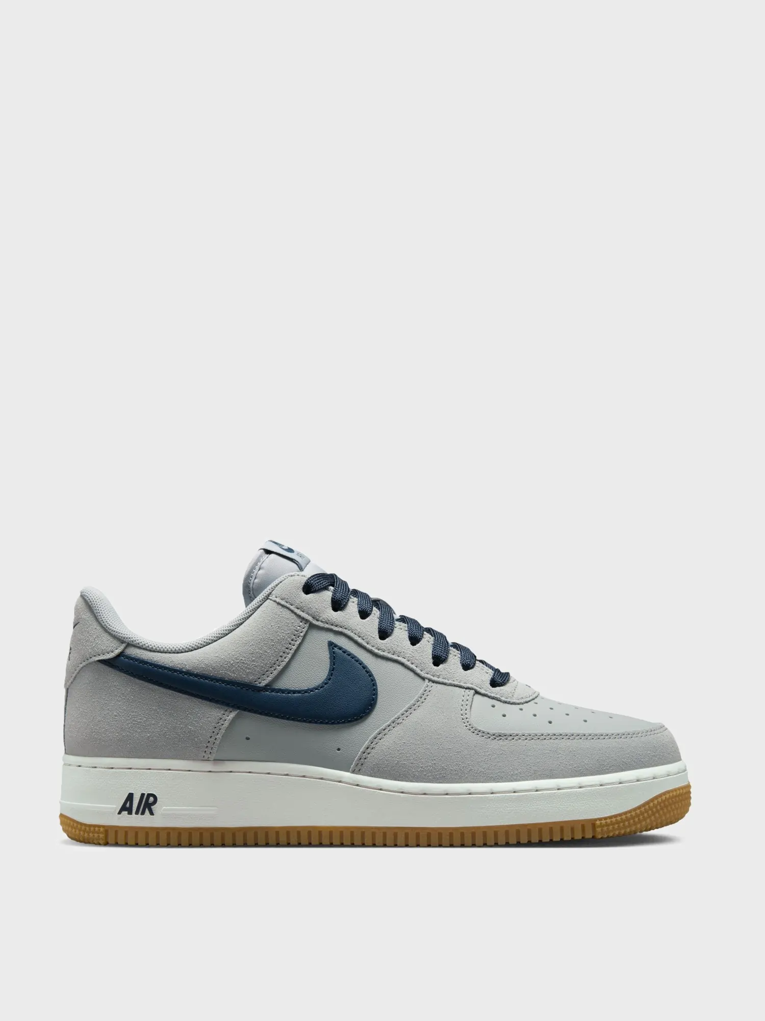 Кросівки чоловічі Nike AIR FORCE 1 '07 LV8 1 сірі IB6388-003