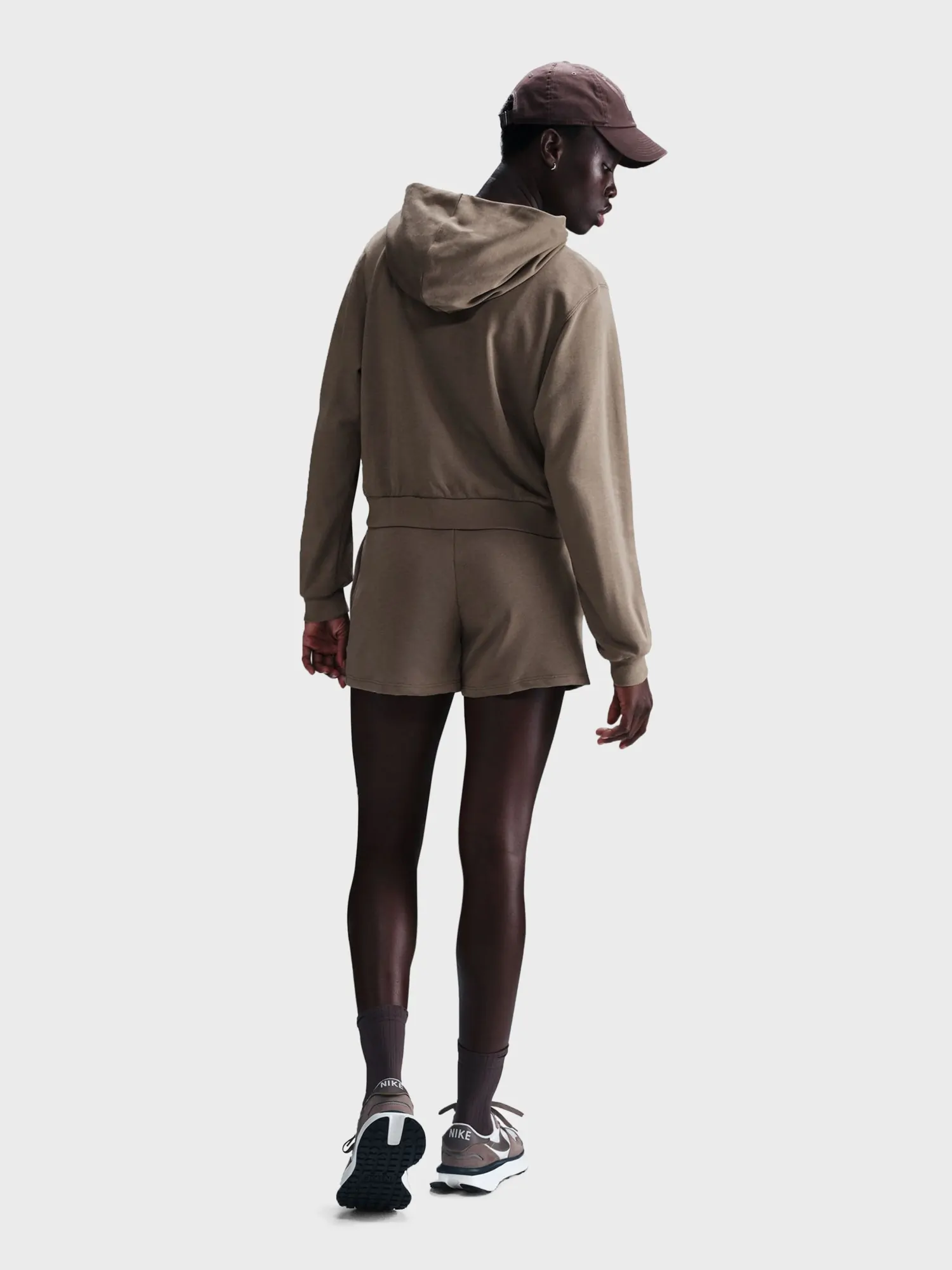 ★Ｎ★ Толстовка женская Nike W NSW NK CHLL FT FZ HDY коричневая FN2415