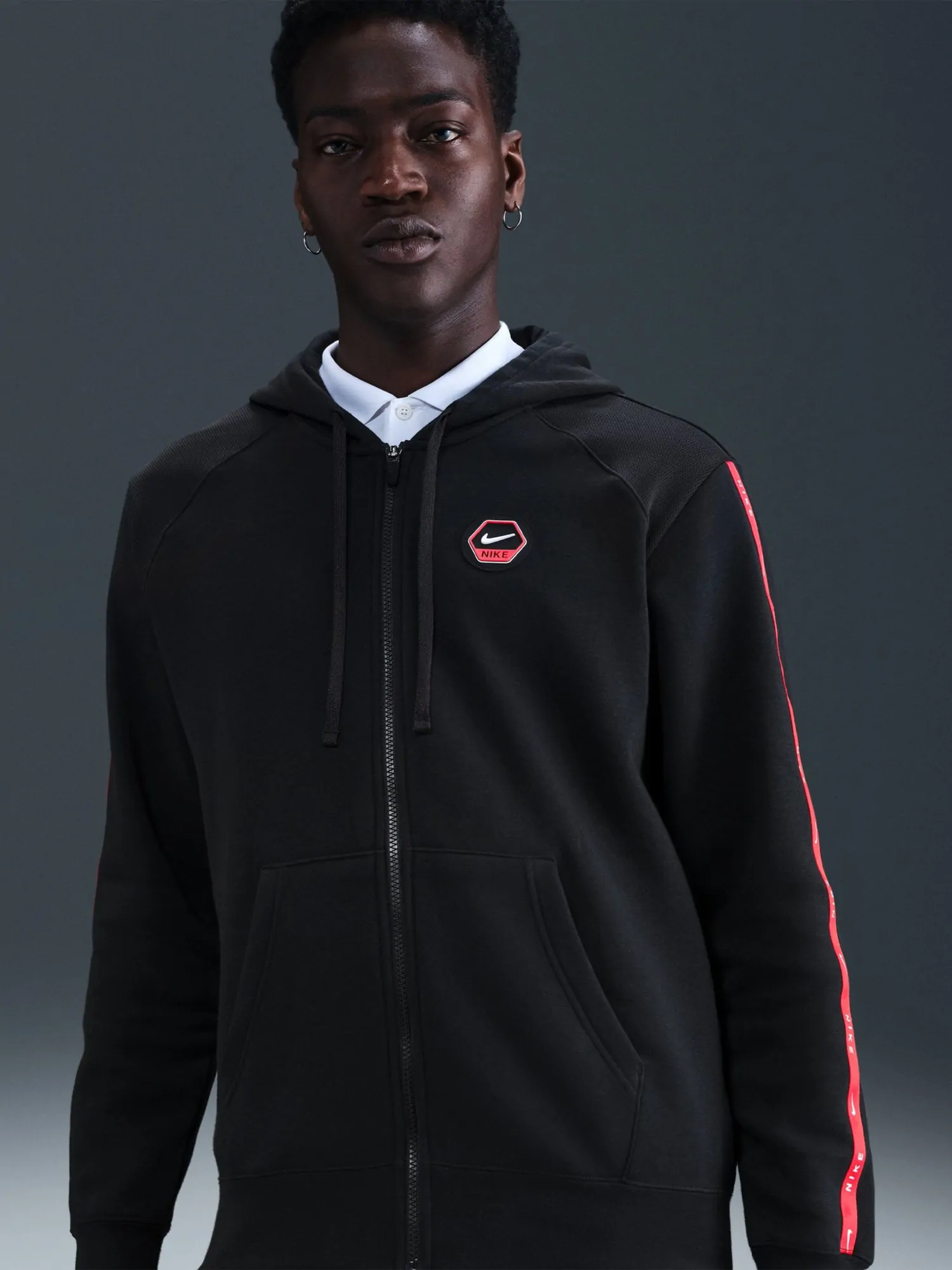 Толстовка чоловіча Nike M NSW CS HOODY FLC BB чорна IH4285-010