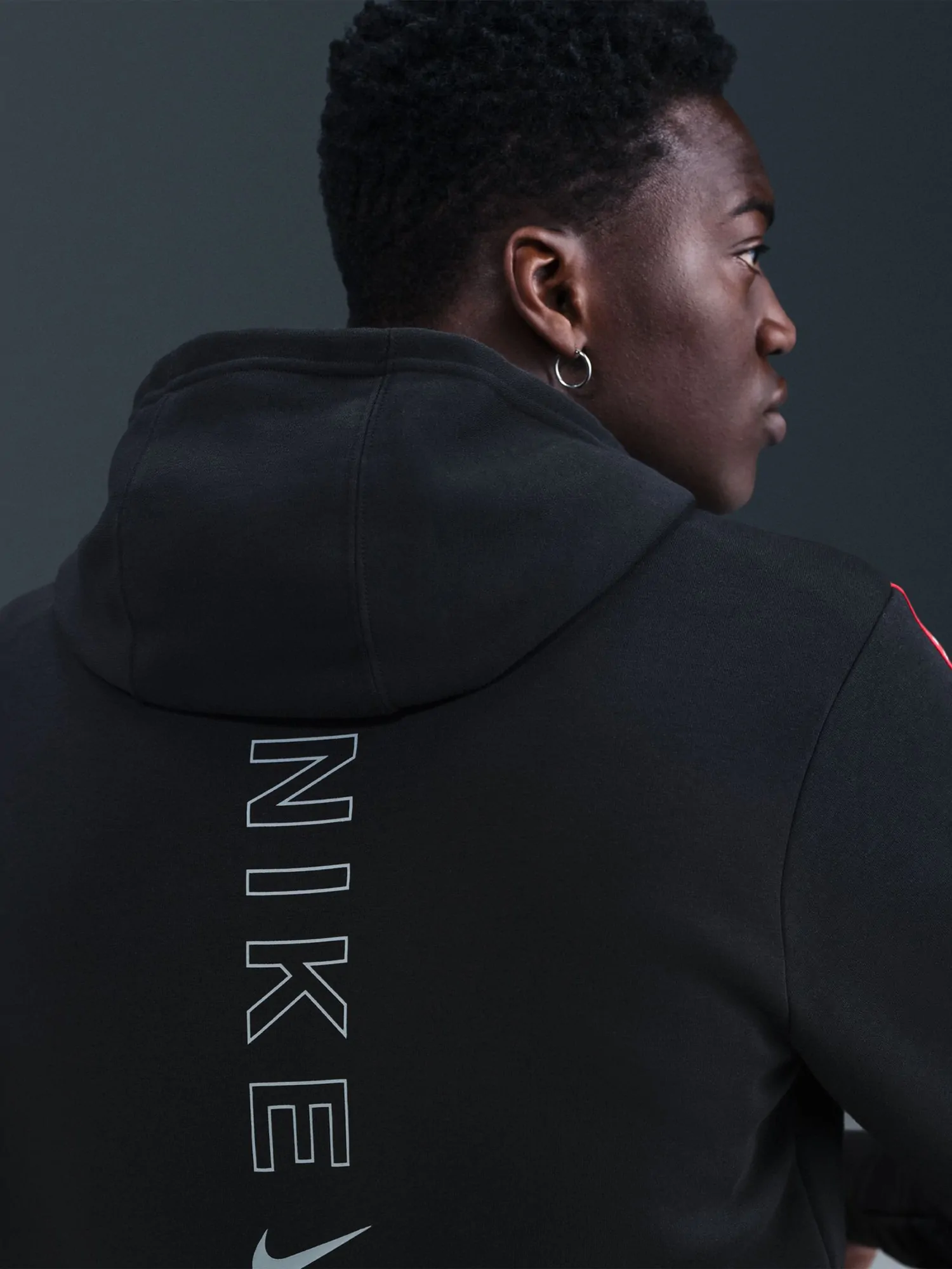 Толстовка чоловіча Nike M NSW CS HOODY FLC BB чорна IH4285-010