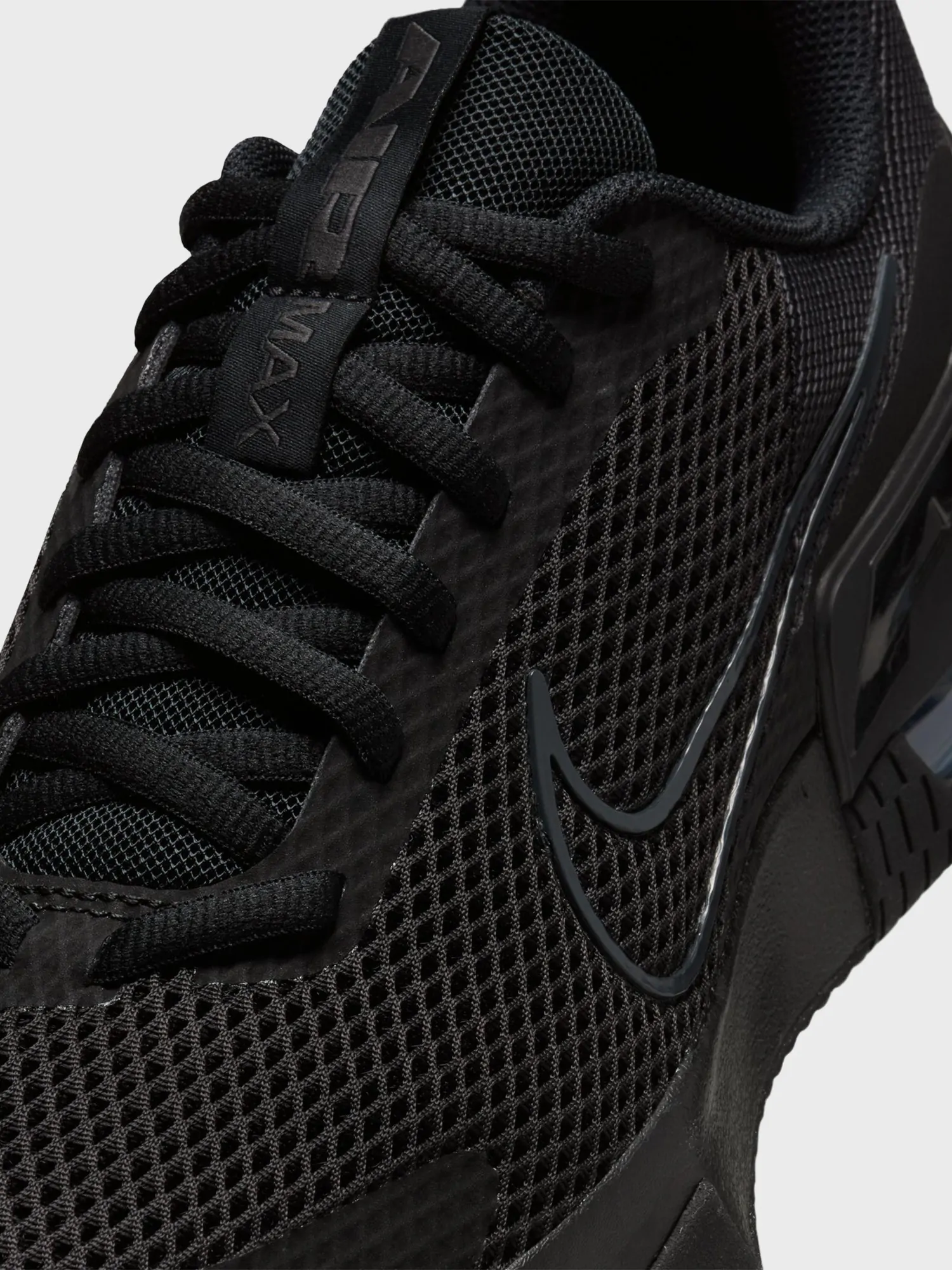 Кросівки чоловічі Nike M AIR MAX ALPHA TRAINER 6 чорні FQ1833-003