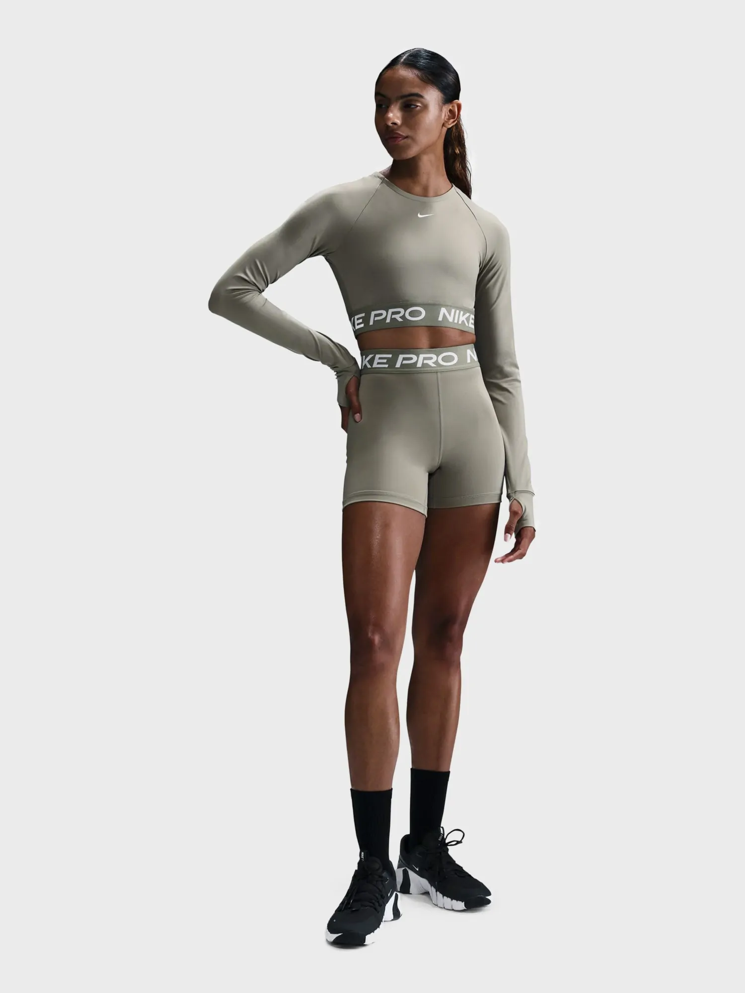 Футболка женская Nike NIKE PRO DF 365 CROP LS хаки FV5484-320