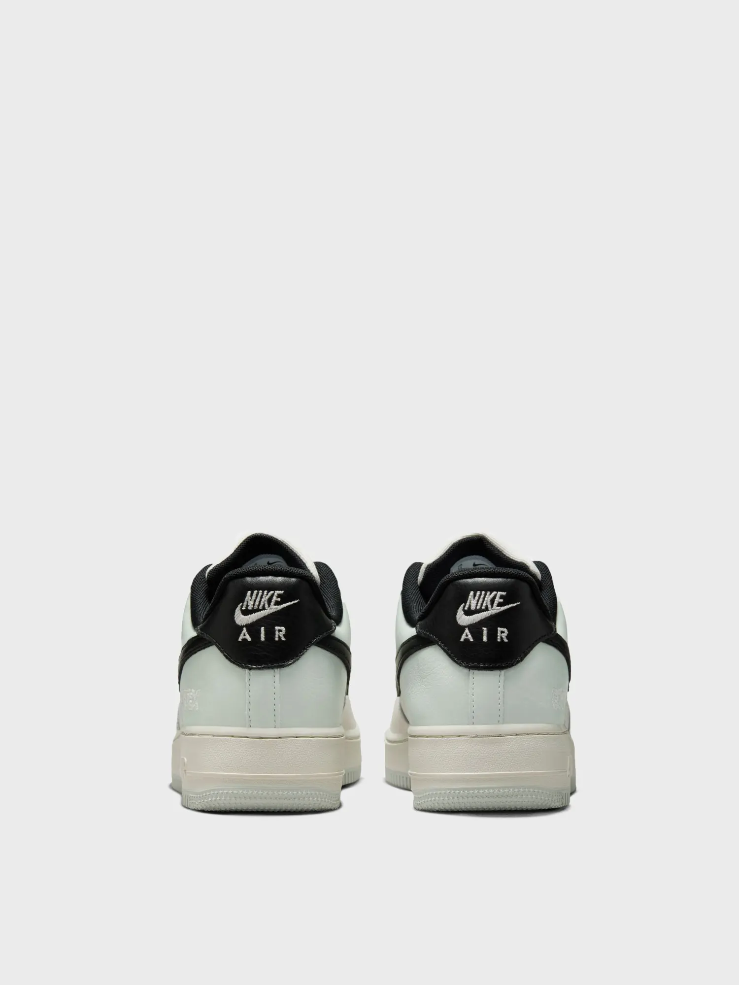 Кроссовки мужские Nike AIR FORCE 1 GTX молочные CK2630-004 купить