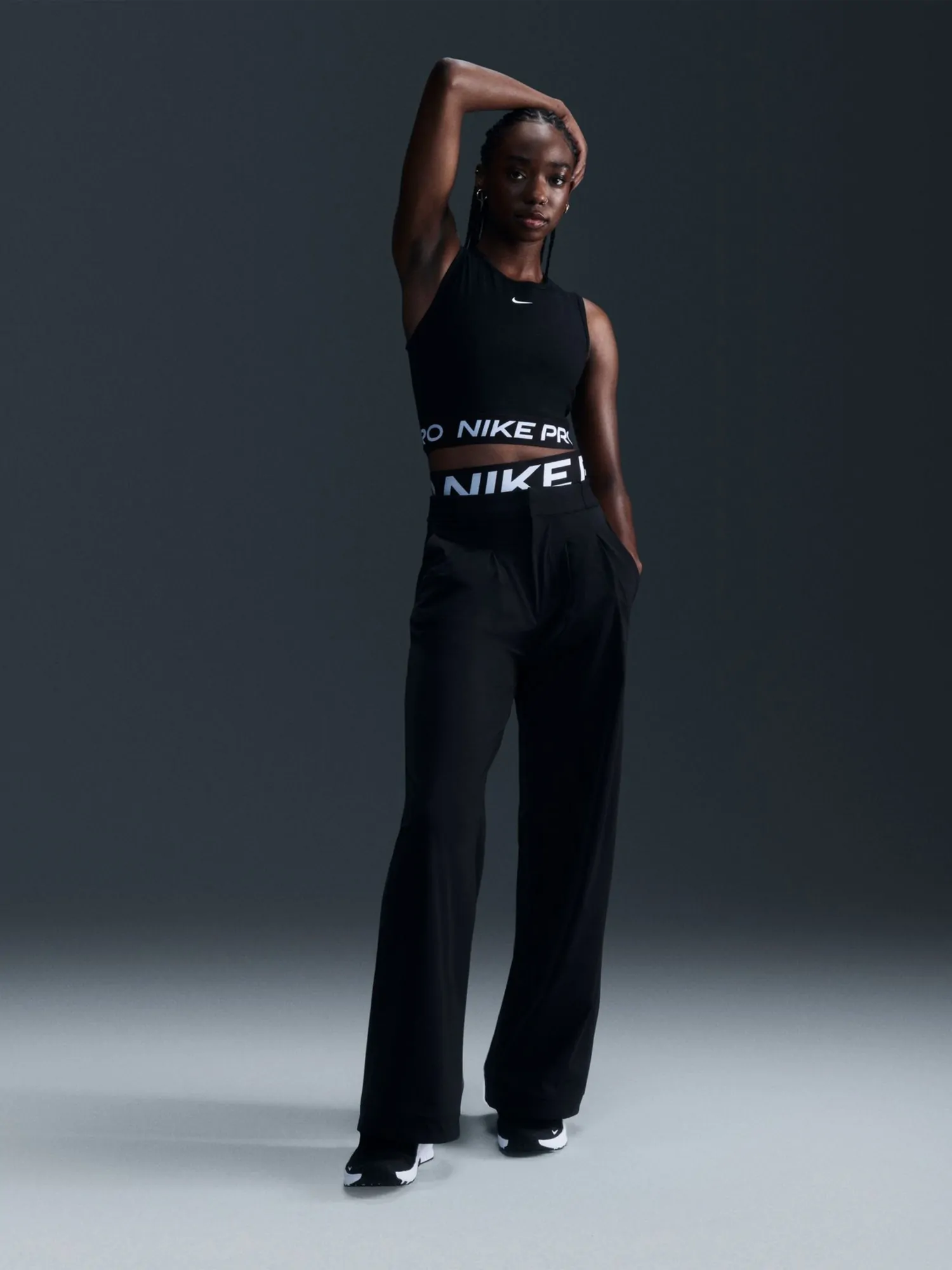 Майка женская Nike NIKE PRO DF 365 CROP TANK черная FZ3615-010
