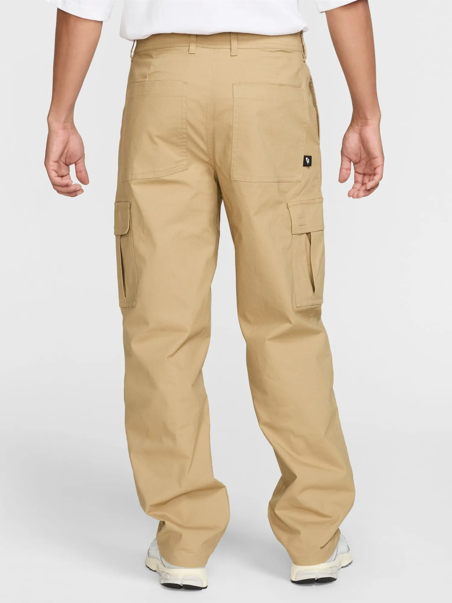 Брюки мужские Nike M NK CLUB CARGO PANT бежевые FZ5765-297 купить