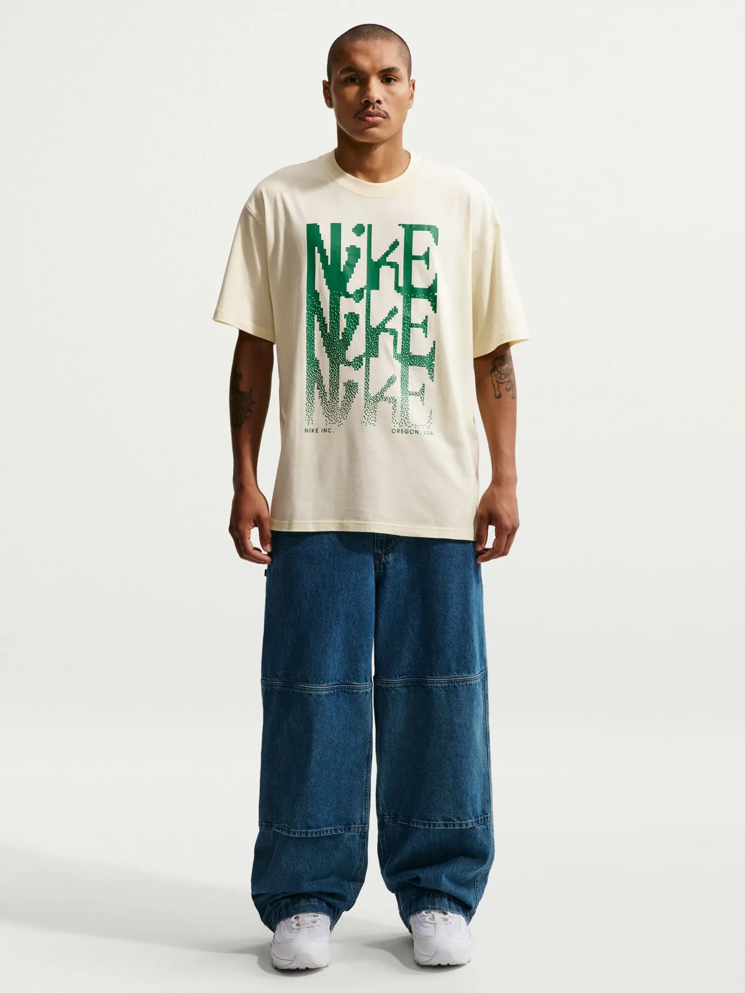 Футболка мужская Nike U NSW TEE LSE NIKE бежевая IH1361-113 купить