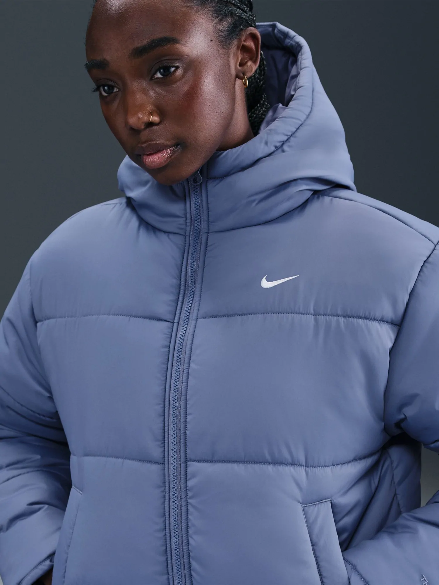 Куртка женская Nike W NSW TF SYNFL NK CLSC PFR синяя FZ5899-499
