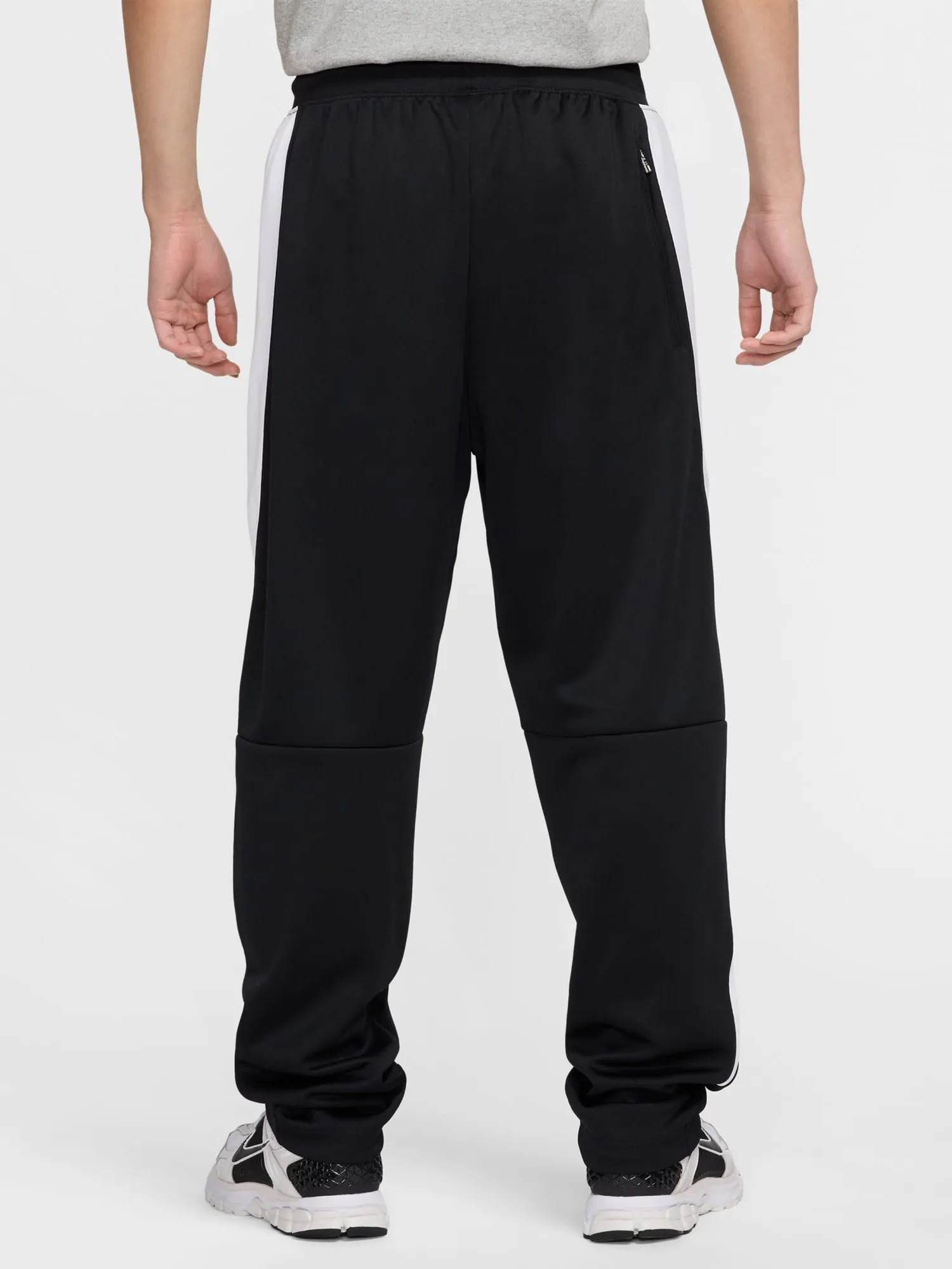 Брюки мужские Nike M NIKE AIR PK TRACK PANT черные HJ0283-010