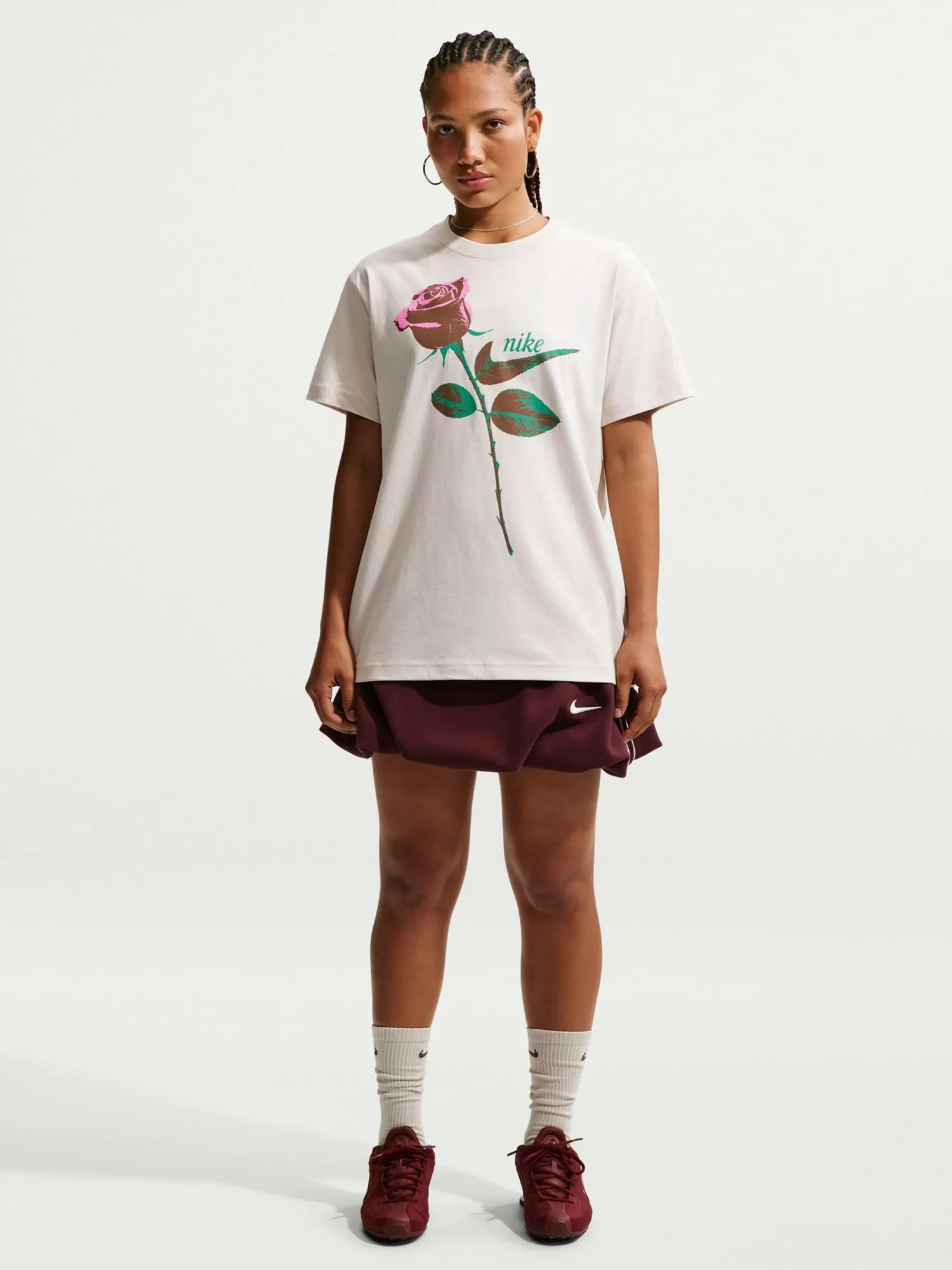Футболка жіноча Nike W NSW CLASSIC ST2 TEE бежева IR7826-072