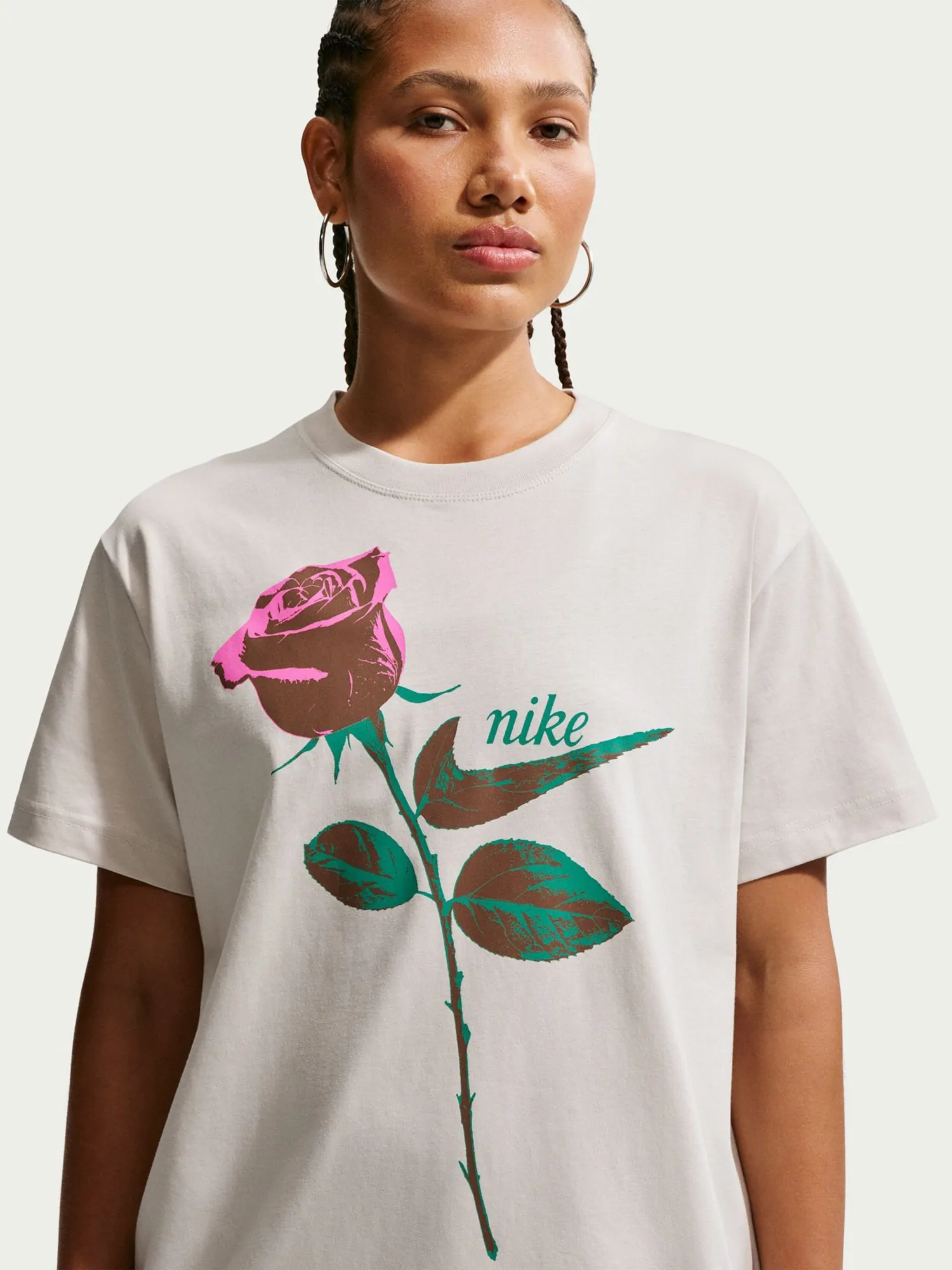 Футболка женская Nike W NSW CLASSIC ST2 TEE бежевая IR7826-072