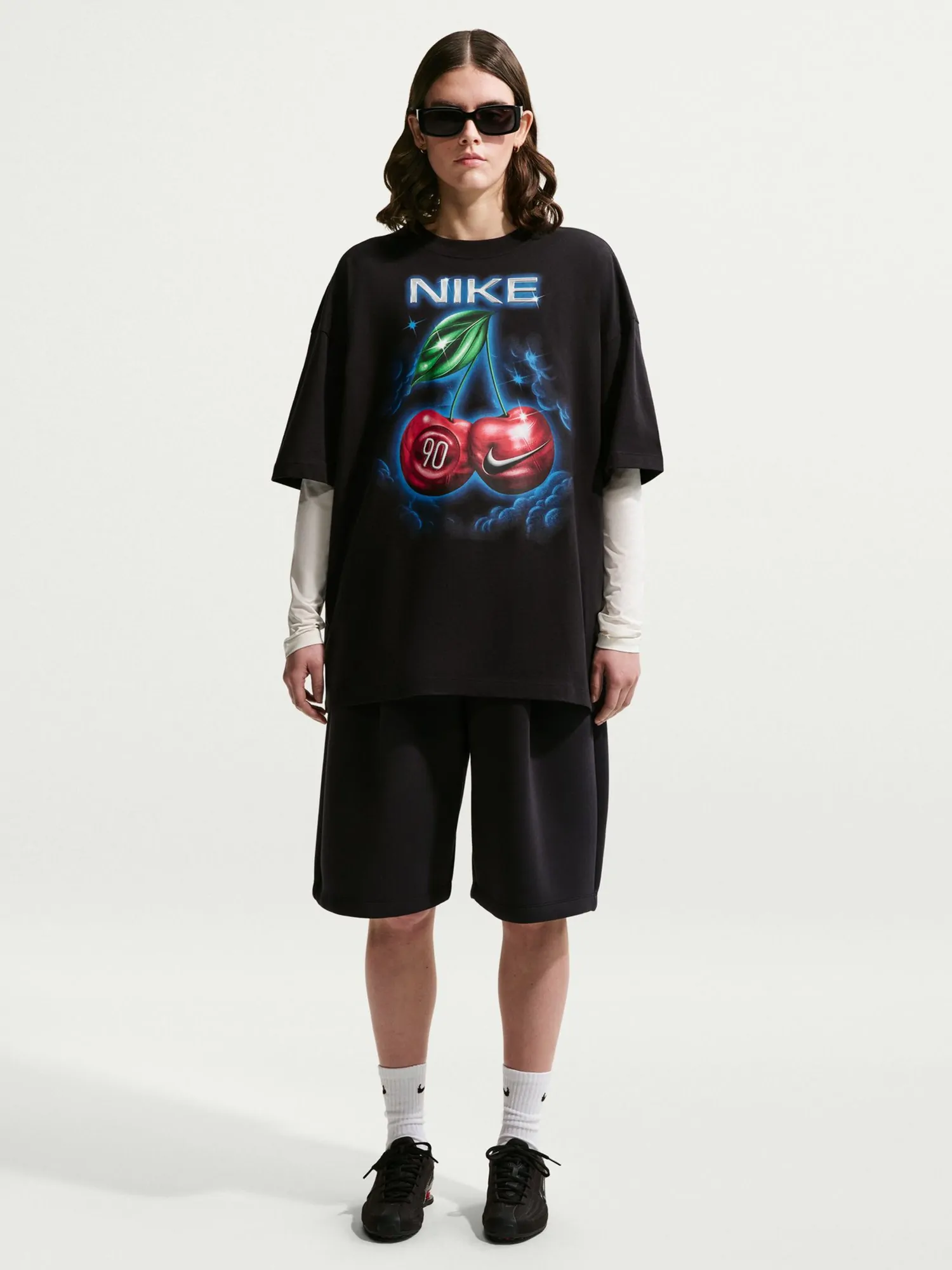 Футболка жіноча Nike W NSW CLASSIC OS ST6 TEE чорна IR7836-010