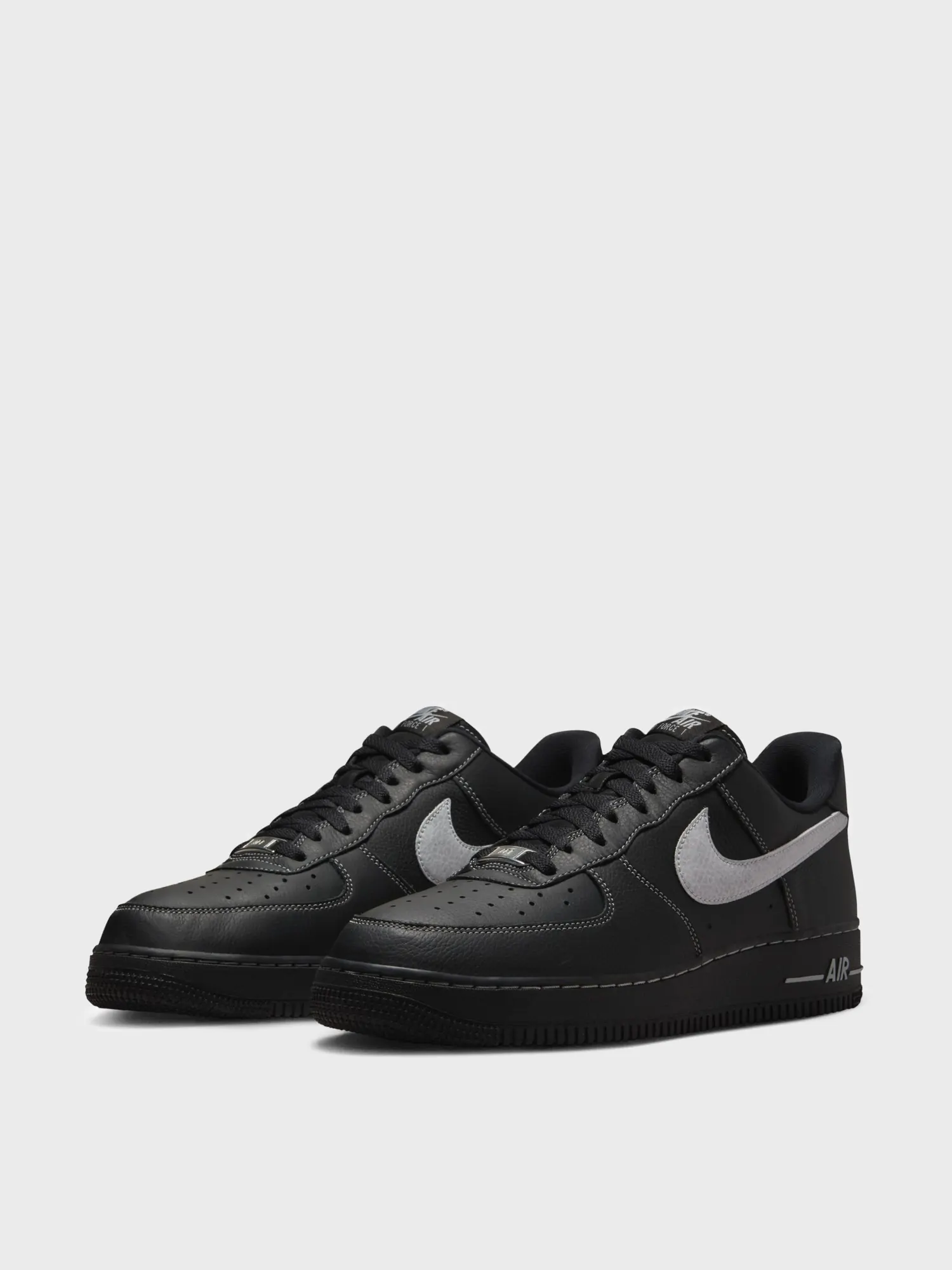 Кроссовки мужские Nike AIR FORCE 1 07 LV8 черные HQ2037-006 купить