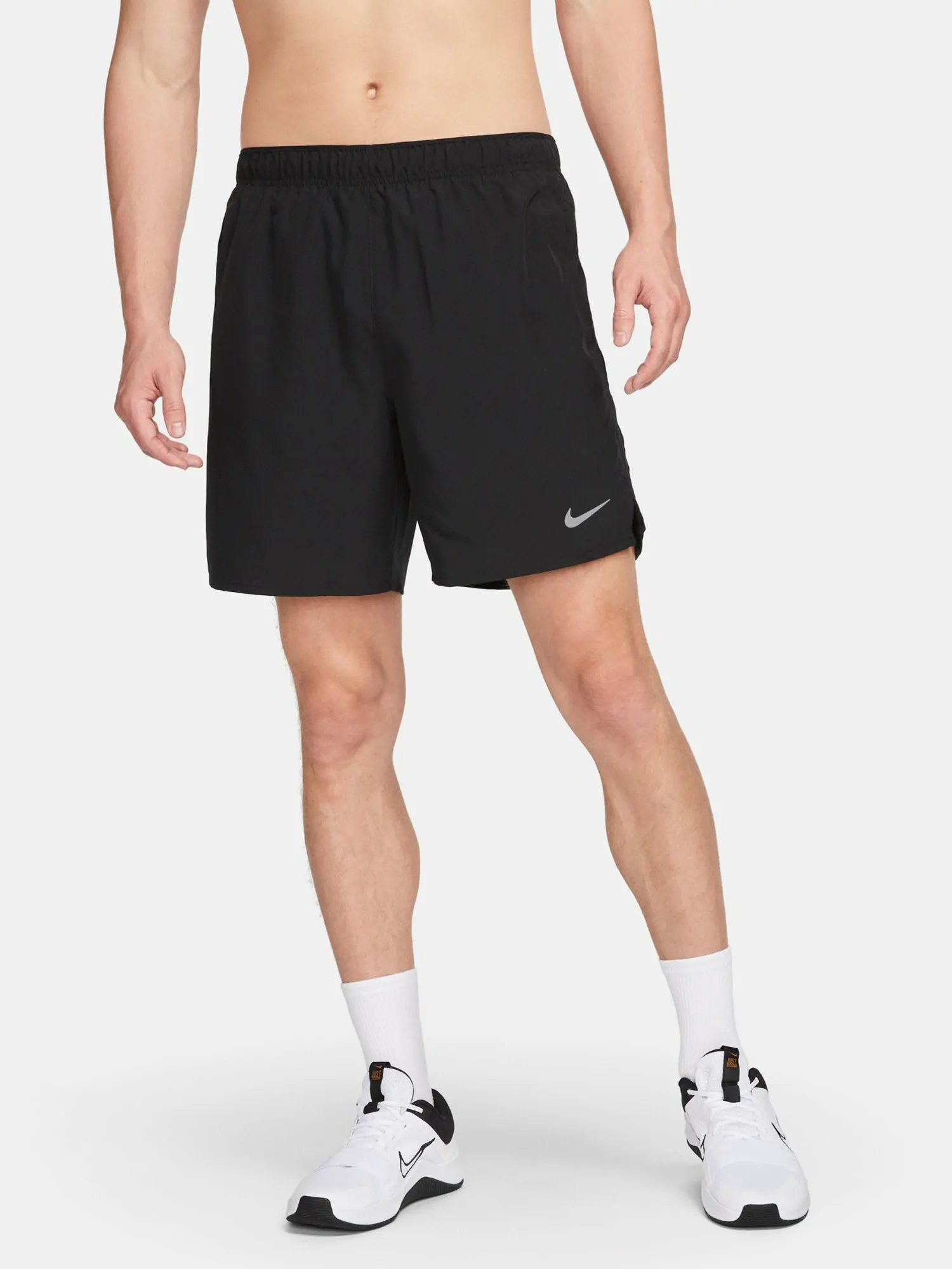Шорты мужские Nike M NK DF CHALLENGER 7BF SHORT черные DV9359-010