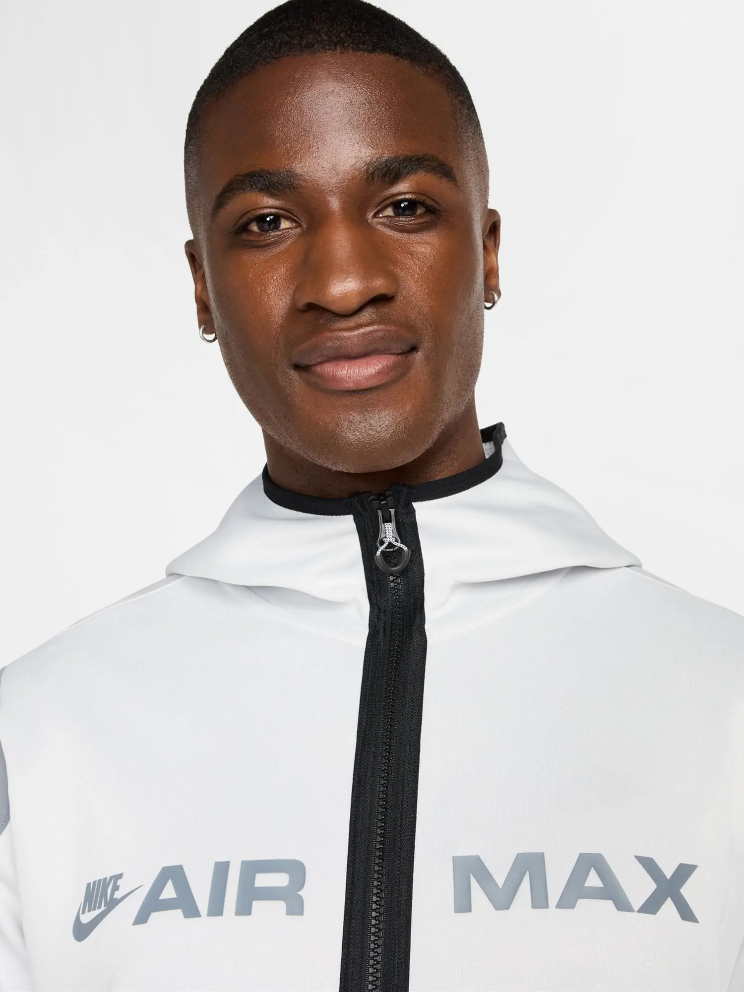 Толстовка мужская Nike M NSW AIR MAX PK FZ HOODIE белая HQ4899-025