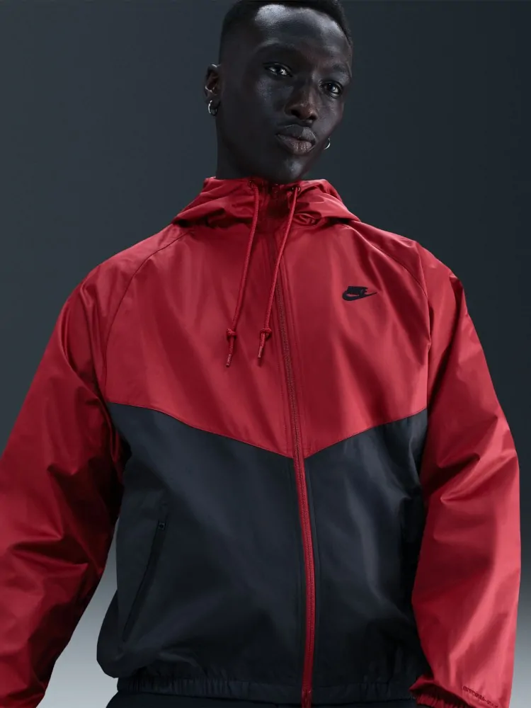 Ветровка мужская Nike M NK WR LND JKT 26 красная HV8369-613 купить