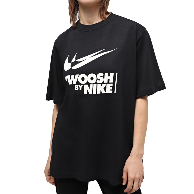 Футболка женская Nike W NSW TEE BF GLS черная FZ4634-010