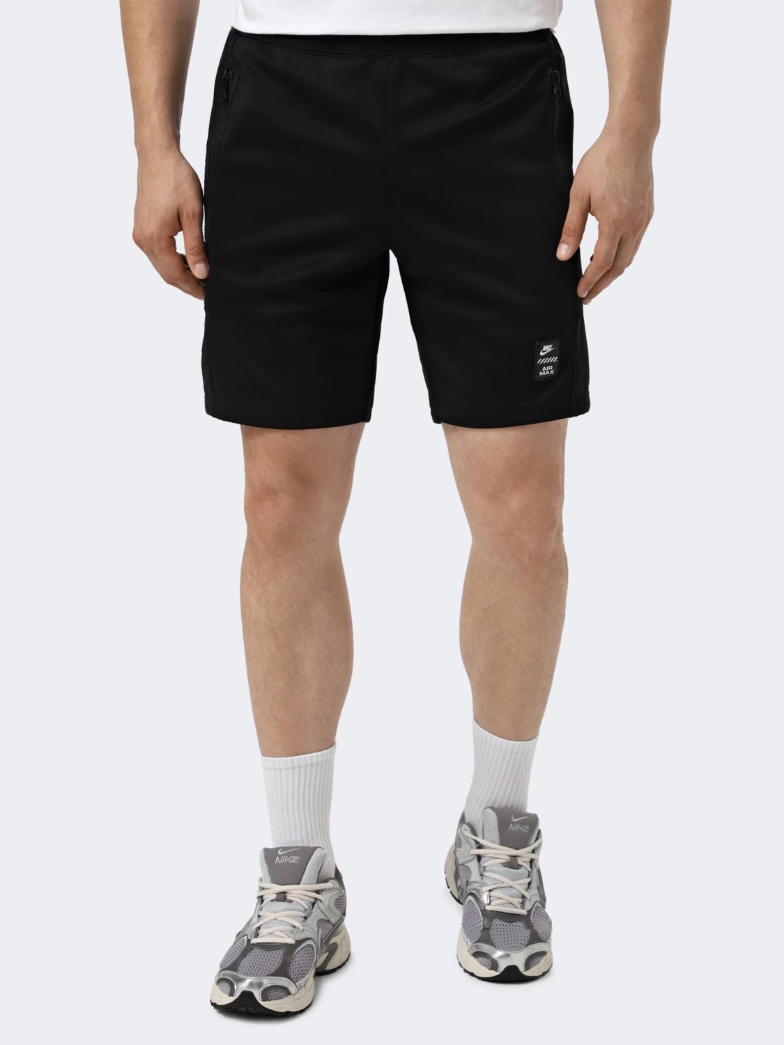 Шорты мужские Nike M NSW AIR MAX PK SHORT черные HQ4918-010 изображение 2