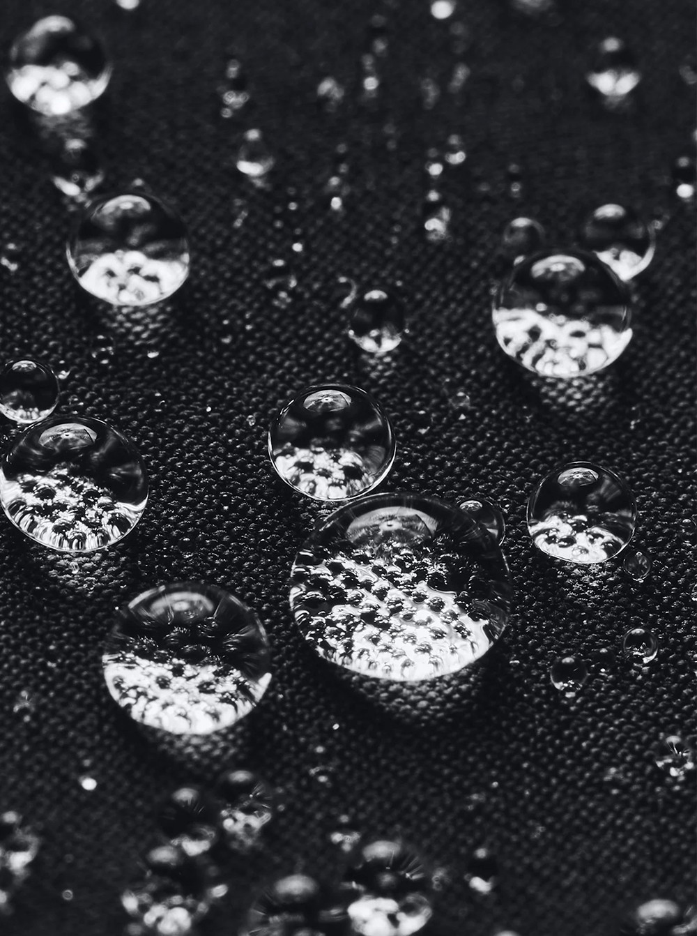 Ветровка женская Under Armour Unstoppable Jacket черная 1374889-002 изображение 6