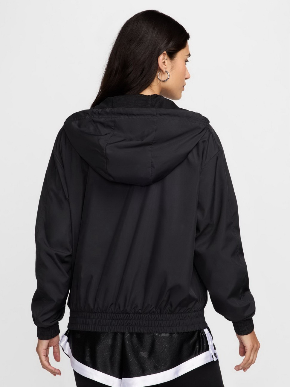 Вітрівка жіноча Nike W NSW ESSNTL UV WVN JKT HD чорна FV6298-010 — фото 4