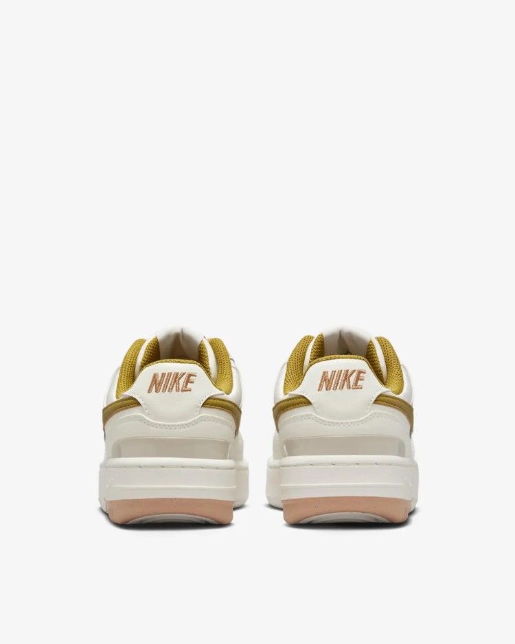 Кроссовки Nike NIKE GAMMA FORCE бежевые DX9176-105 изображение 5