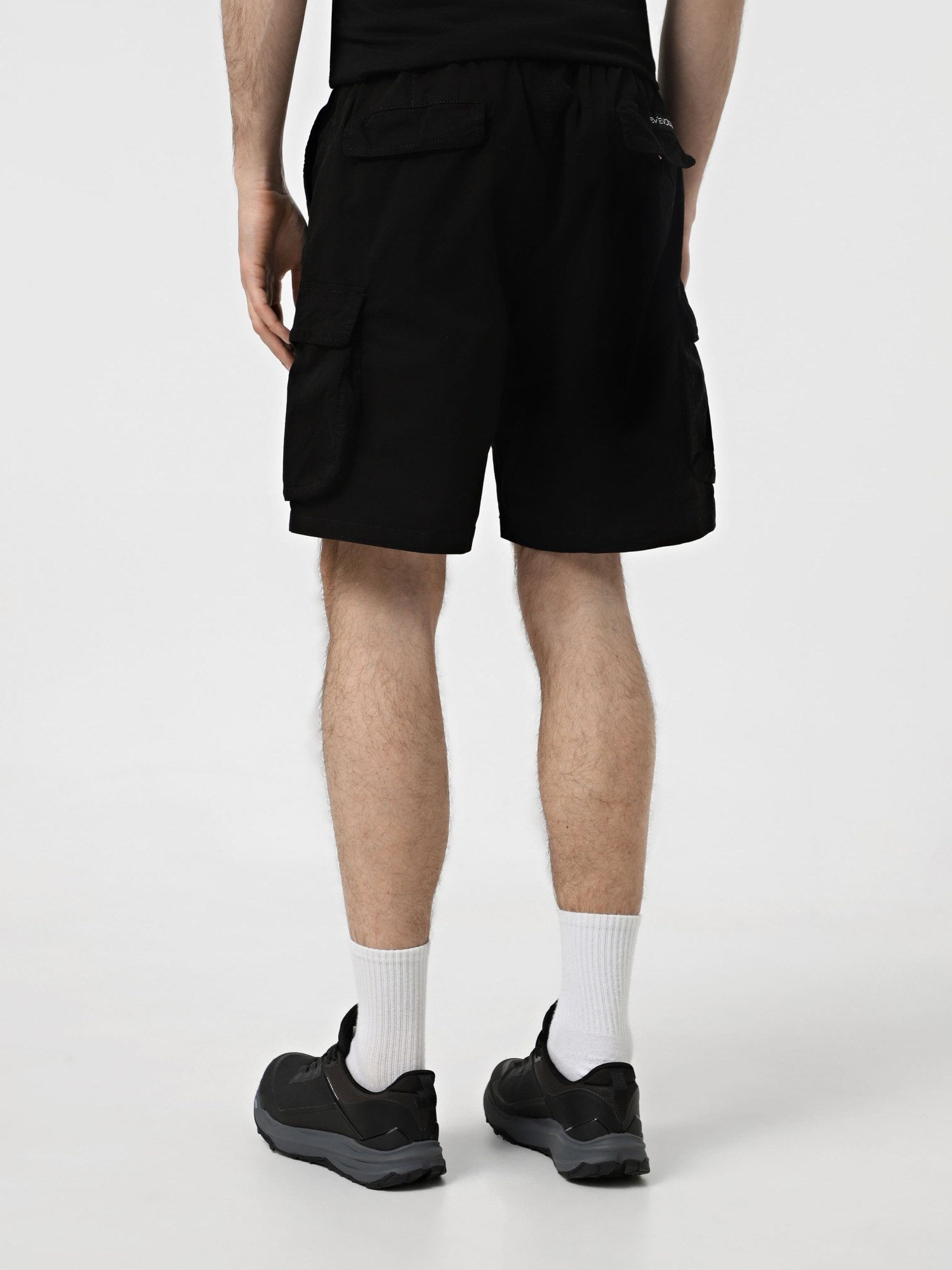 Шорти чоловічі Evoids Cassian чорні 362502-010 изображение 3