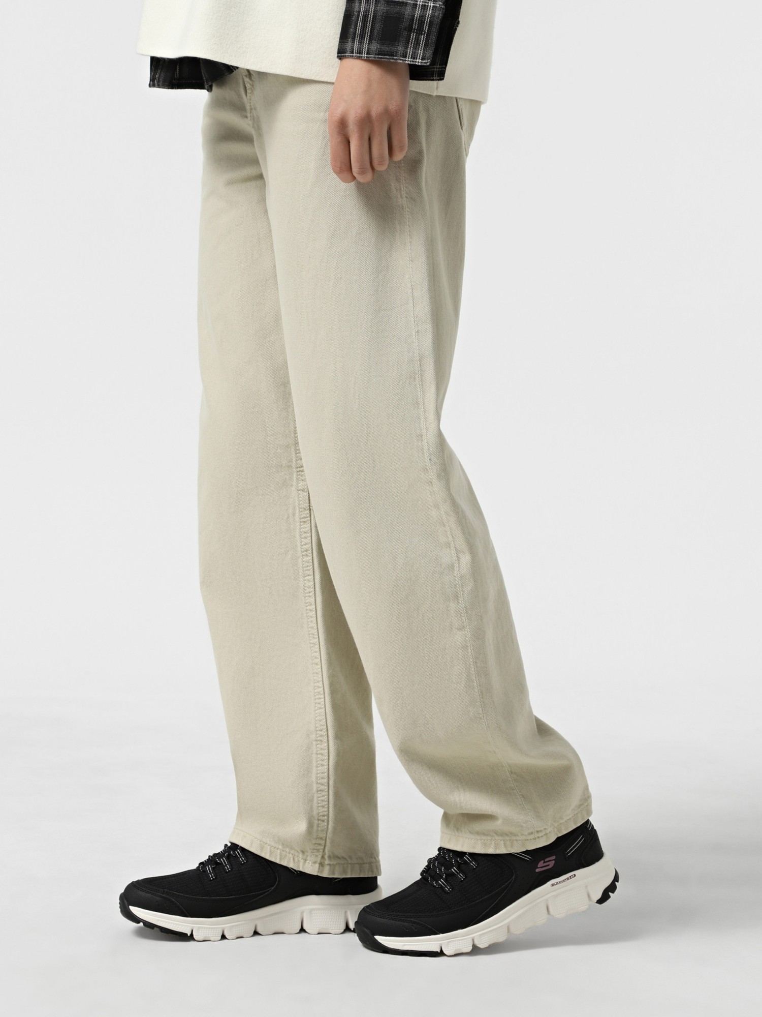 Кроссовки женские Skechers SUMMITS AT черные 180271 BLK изображение 7