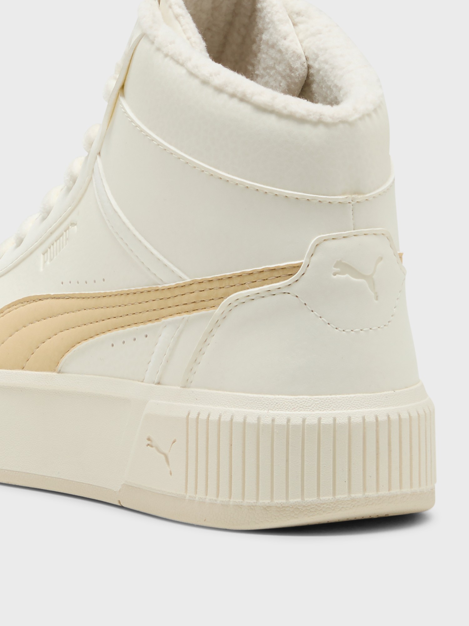 Кроссовки женские Puma Carina Mia Mid WTR молочные 40358402 изображение 5