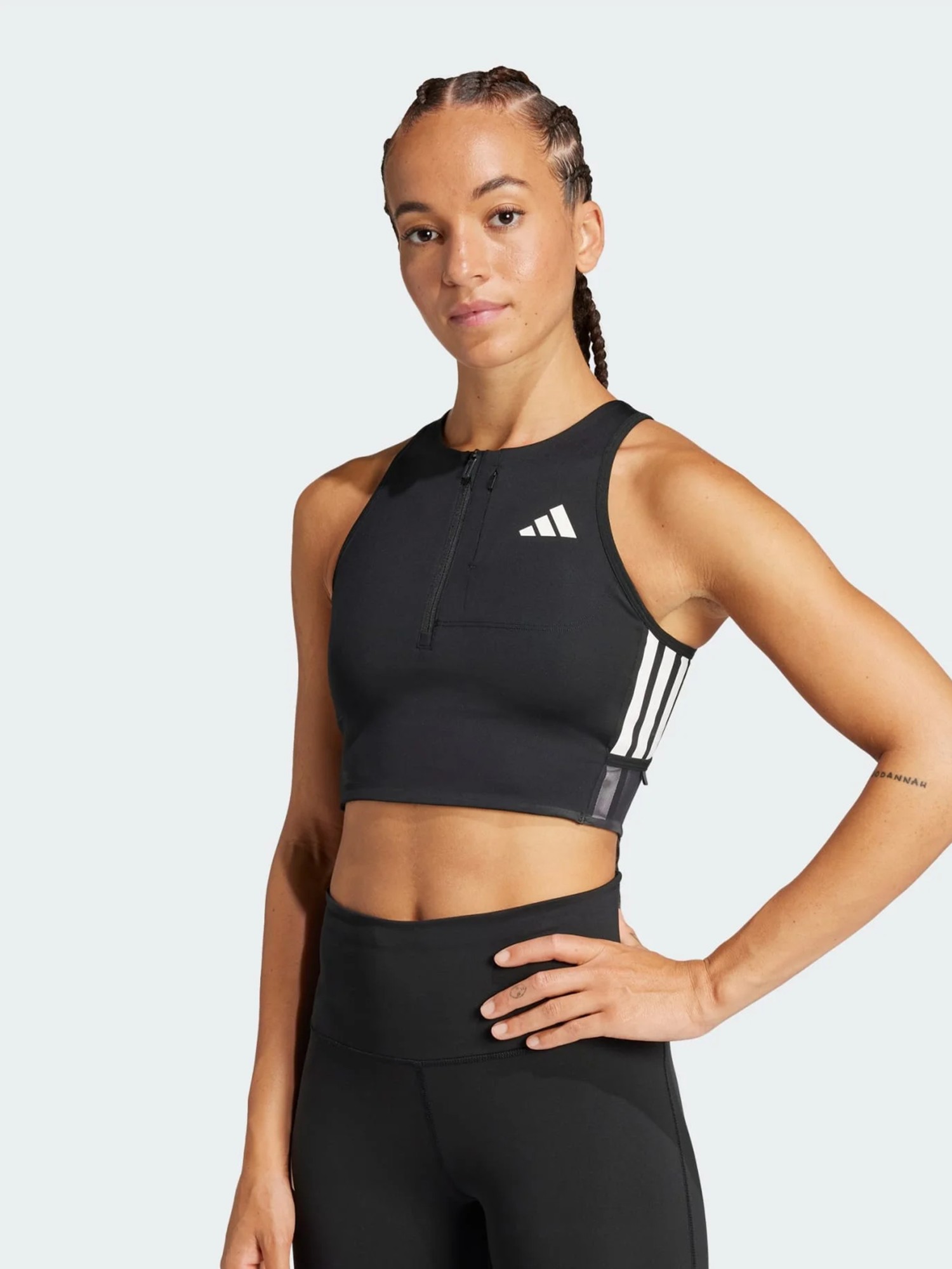 Майка жіноча Adidas ADIZERO CROP W чорна JN7162 изображение 2
