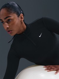 Футболка жіноча Nike W NK ONE DF QZ FTTD MDLYR SPD чорна IM9447-010 изображение 4