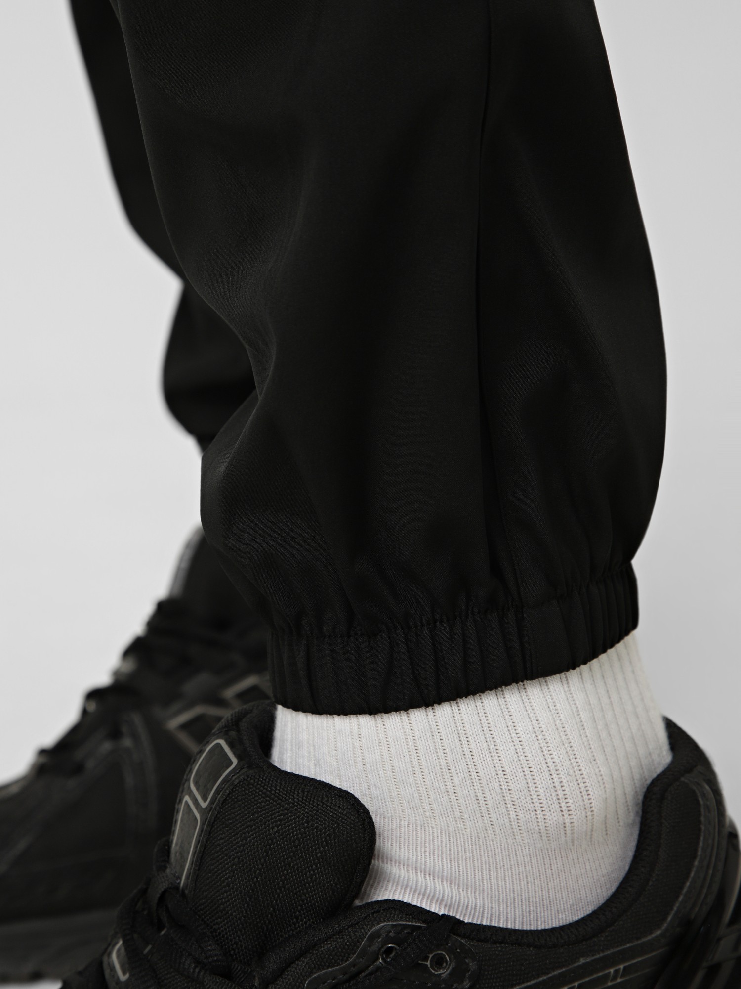 Штани чоловічі Larum Nexari чорні 102610-010 изображение 5