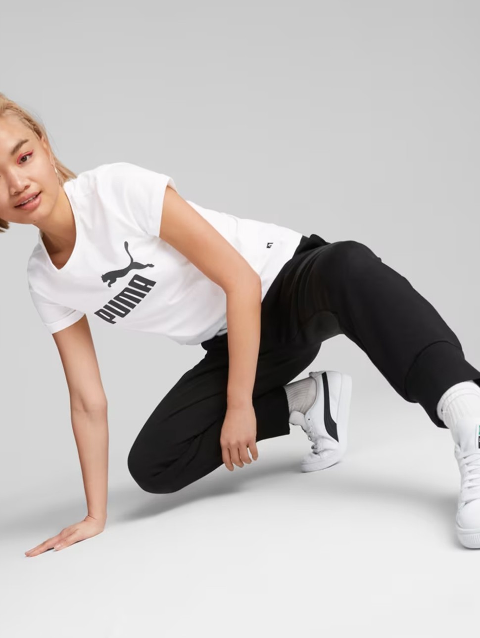 Штани жіночі Puma ESS Sweatpants TR cl чорні 58684201 — фото 6