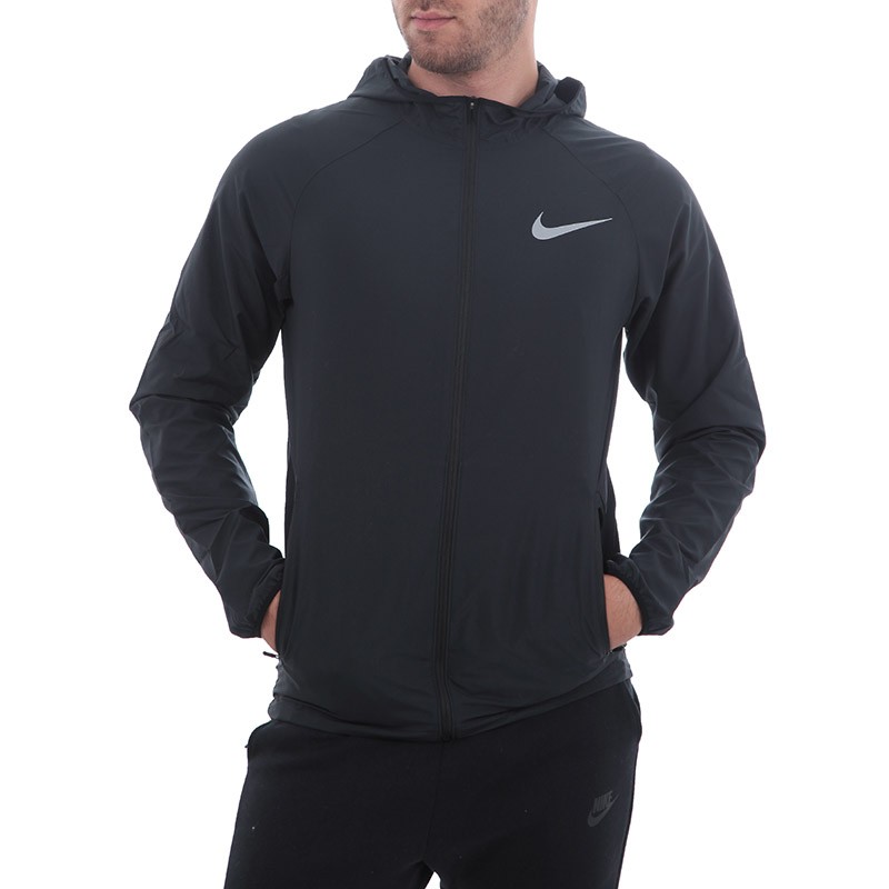 Ветровка мужская Nike Essential Hooded Running Jacket черная 856892-010 — фото 2