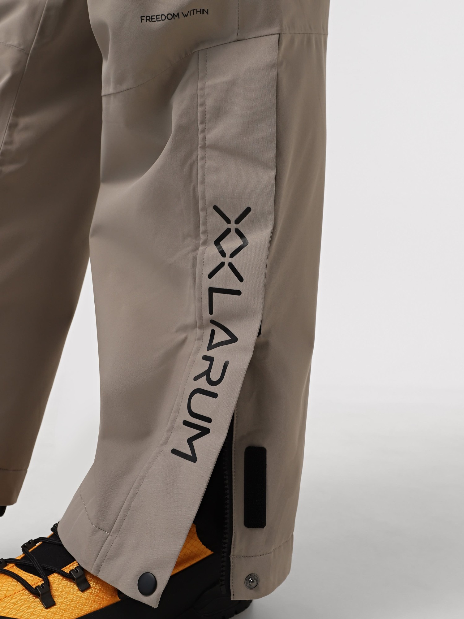 Штани чоловічі Larum Venture бежеві 302506-125 изображение 6