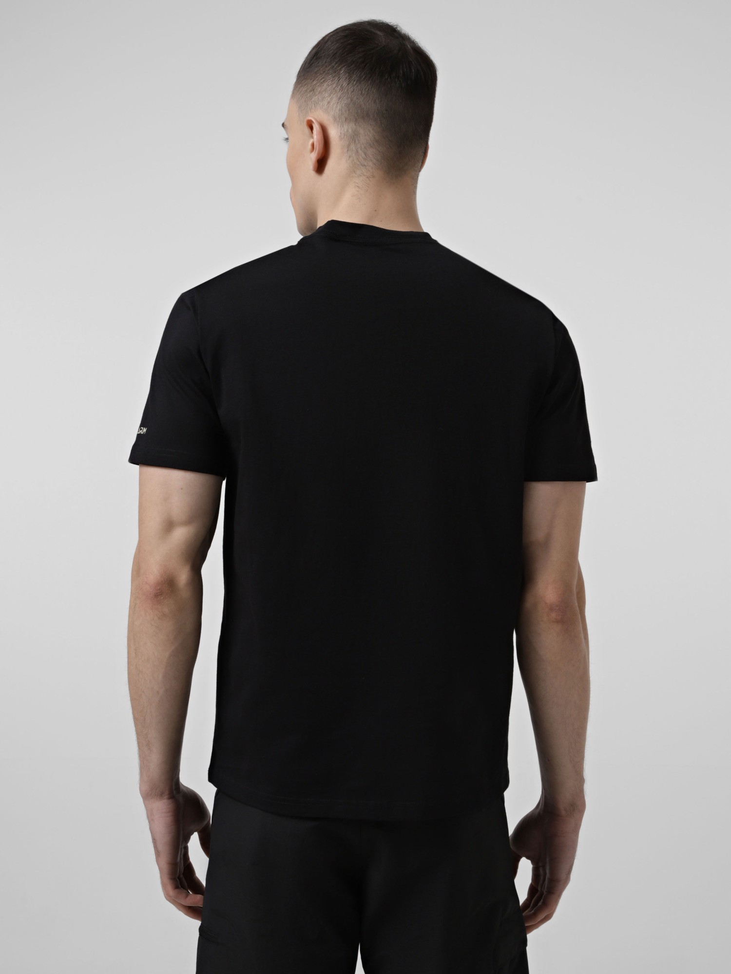 Футболка чоловіча Larum Elarin чорна 102607-010 изображение 3