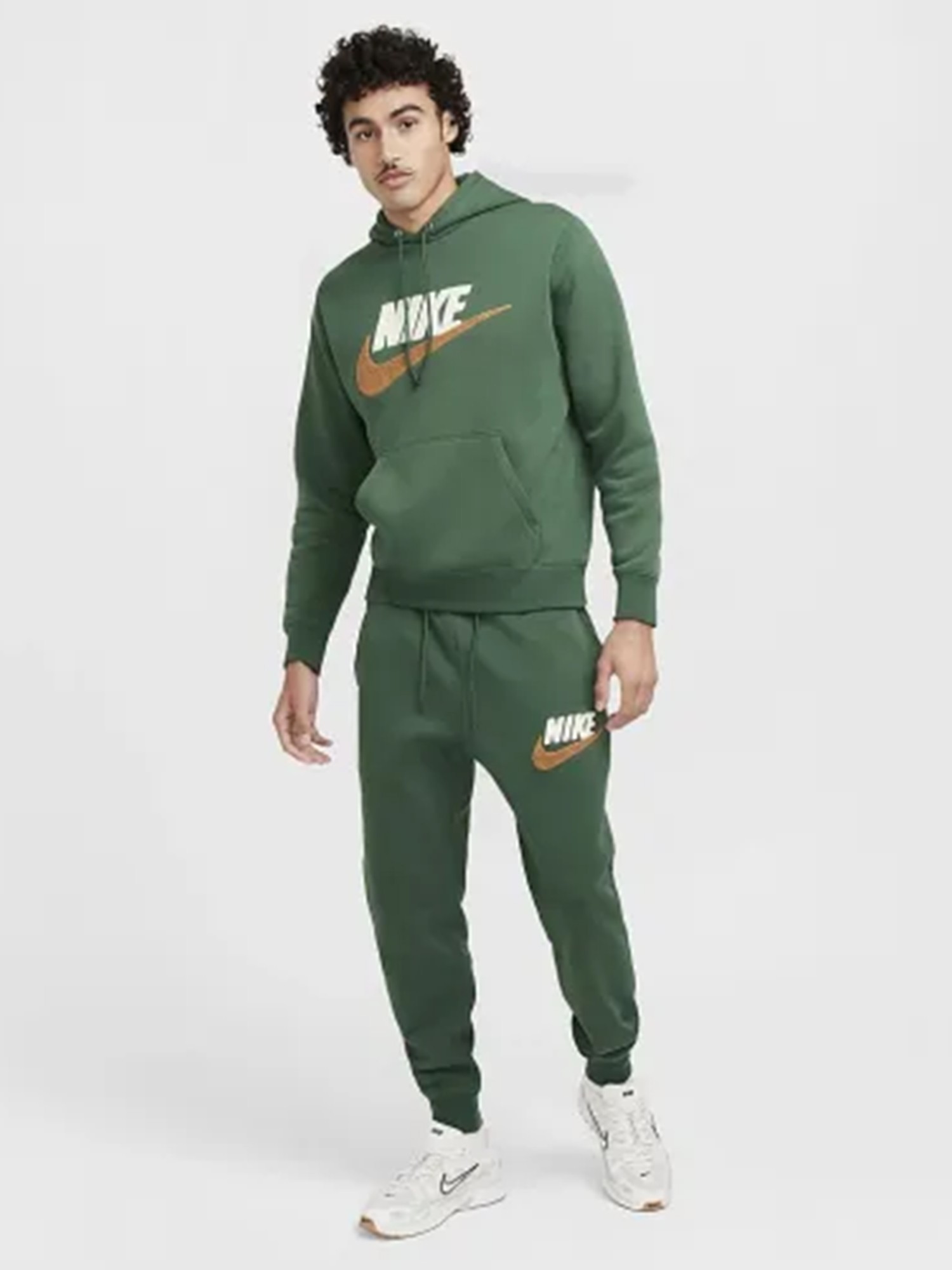 Толстовка мужская Nike M NK CLUB BB PO CHNL FTRA зеленая FN3104-323 изображение 8