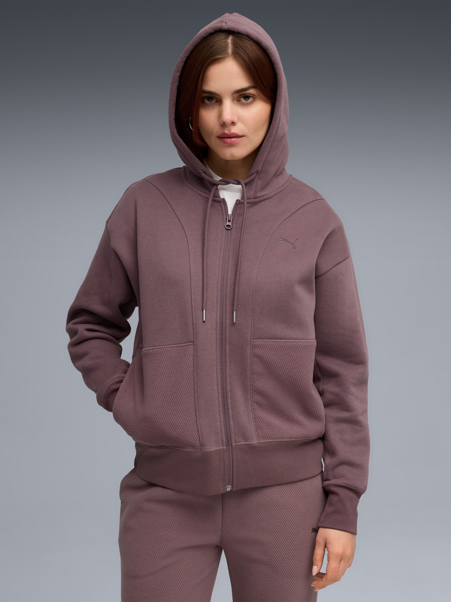 Толстовка женская Puma HER Relaxed Full-Zip Hoodie фиолетовая 63301188 изображение 2