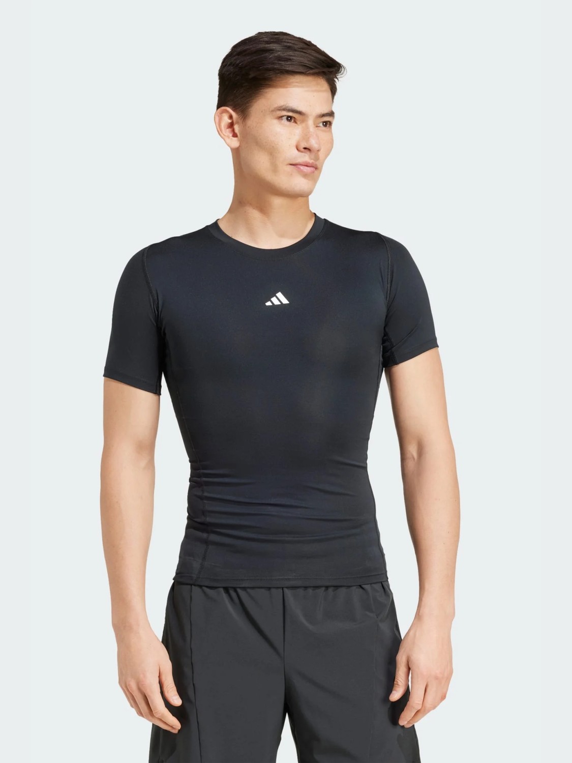 Футболка чоловіча Adidas TF TEE чорна JE6698 изображение 2