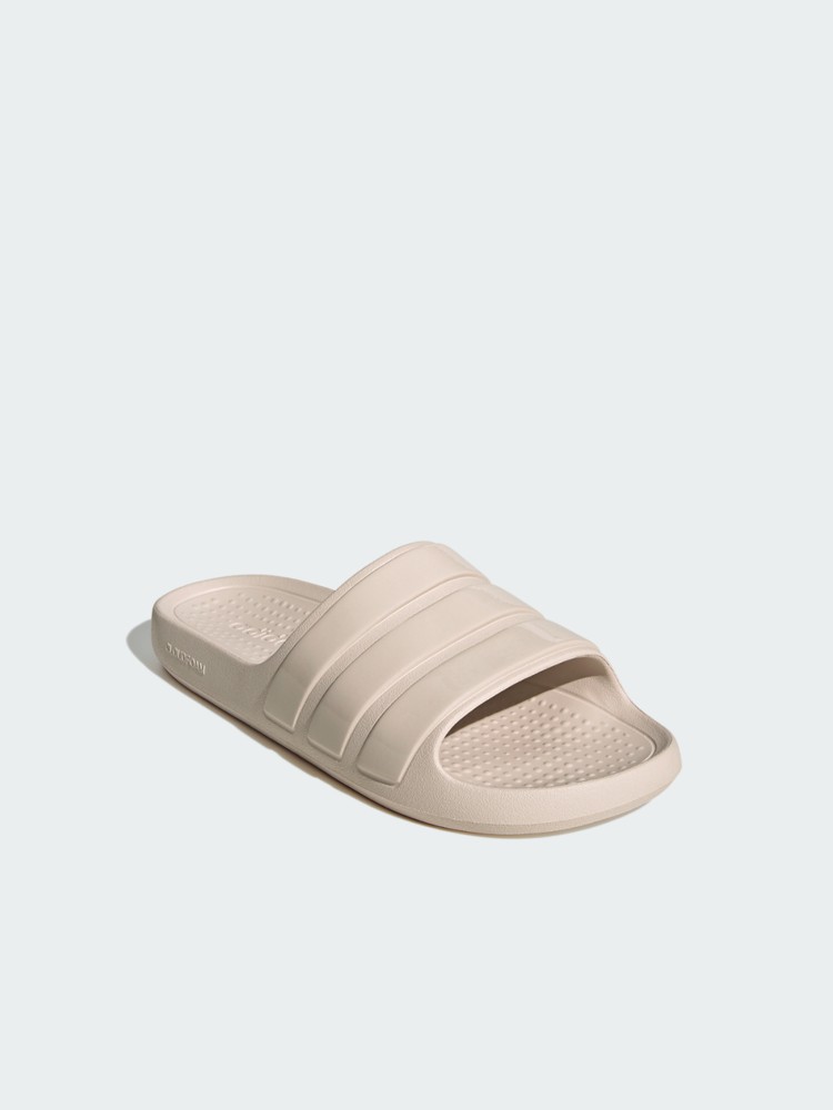 Пляжне взуття жіноче Adidas ADILETTE FLOW кремове JP5684 изображение 3