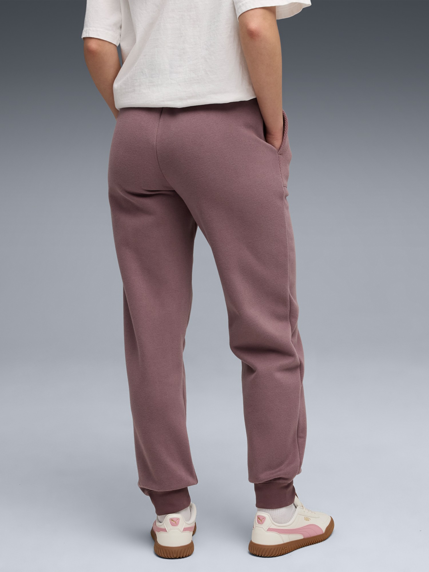 Брюки женские Puma HER High-Waist Sweatpants фиолетовые 63301288 изображение 4